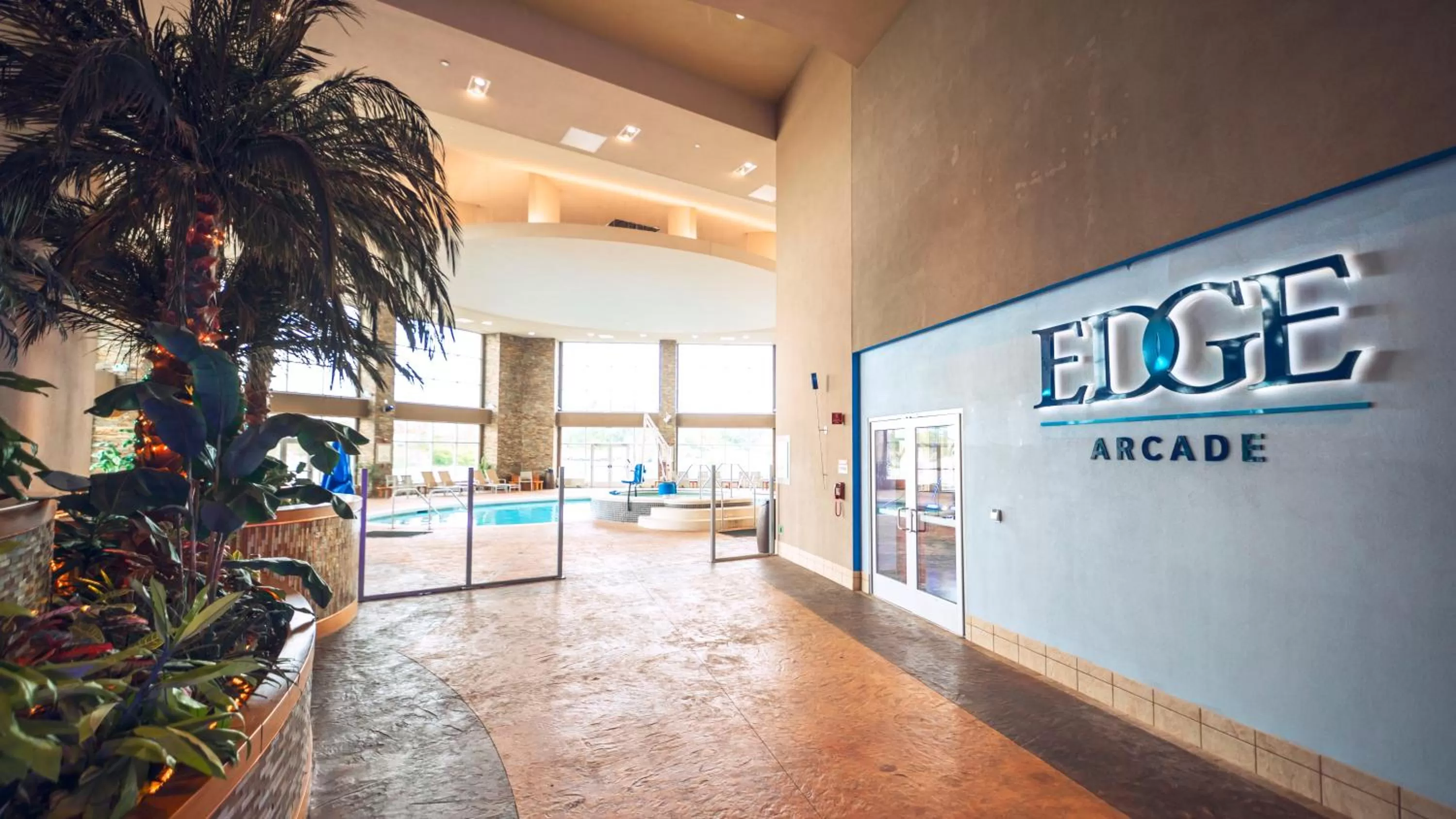 Swimming pool in Isle Casino Hotel Waterloo, A Caesars Destination
