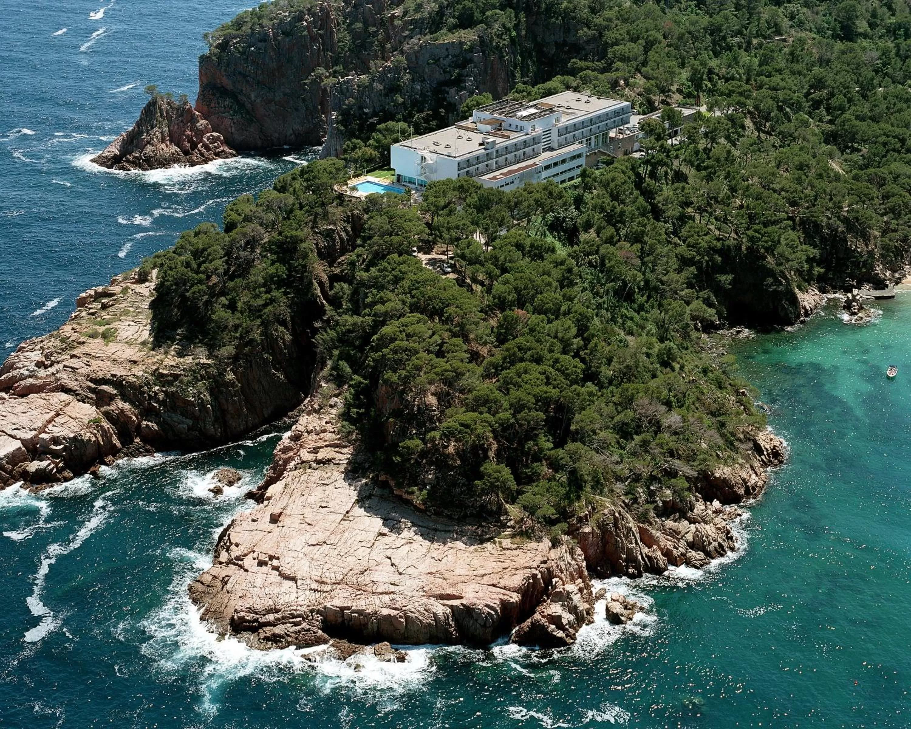 Facade/entrance in Parador de Aiguablava