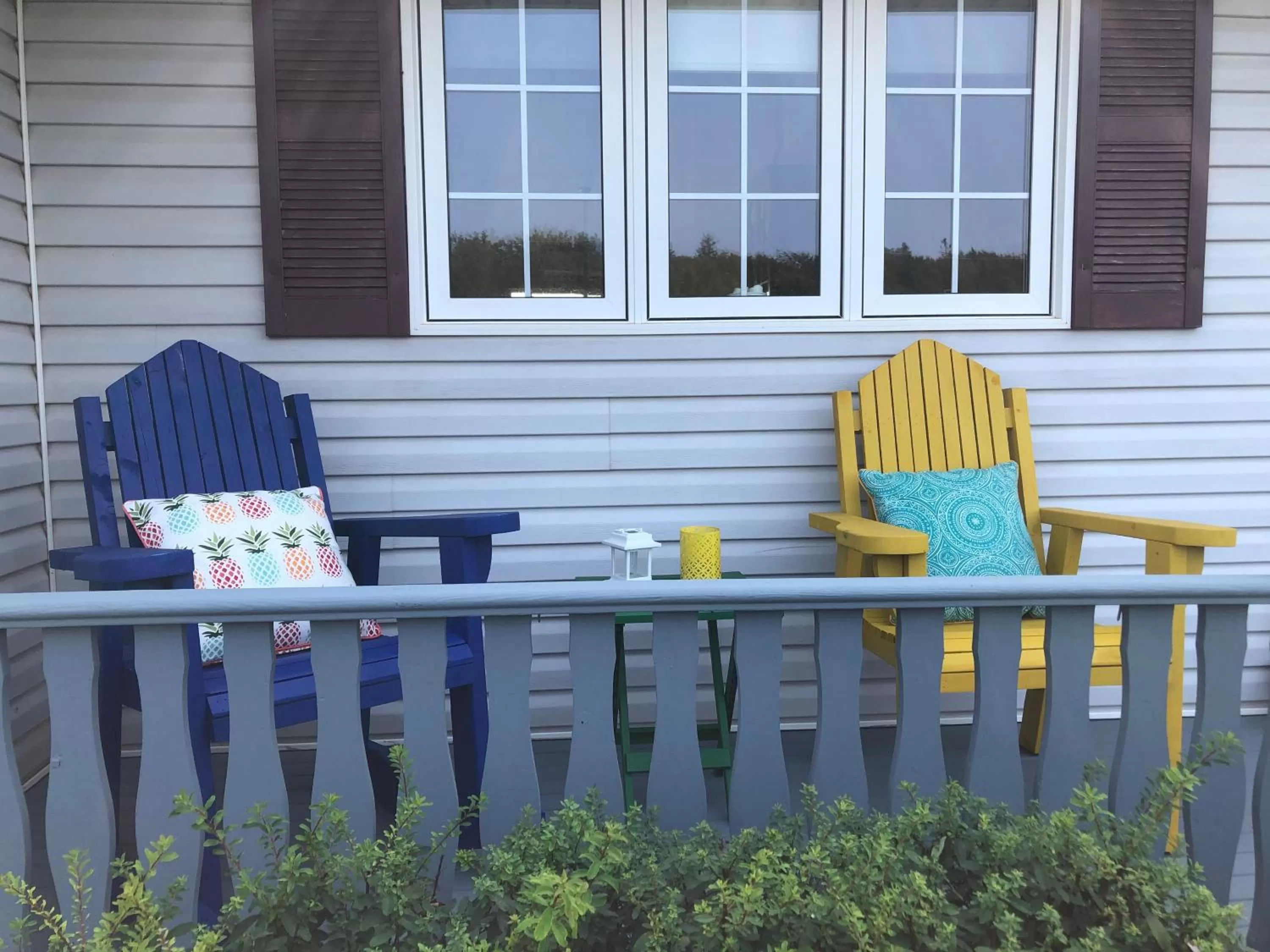 Facade/entrance, Balcony/Terrace in Baker Shore Bed and Breakfast