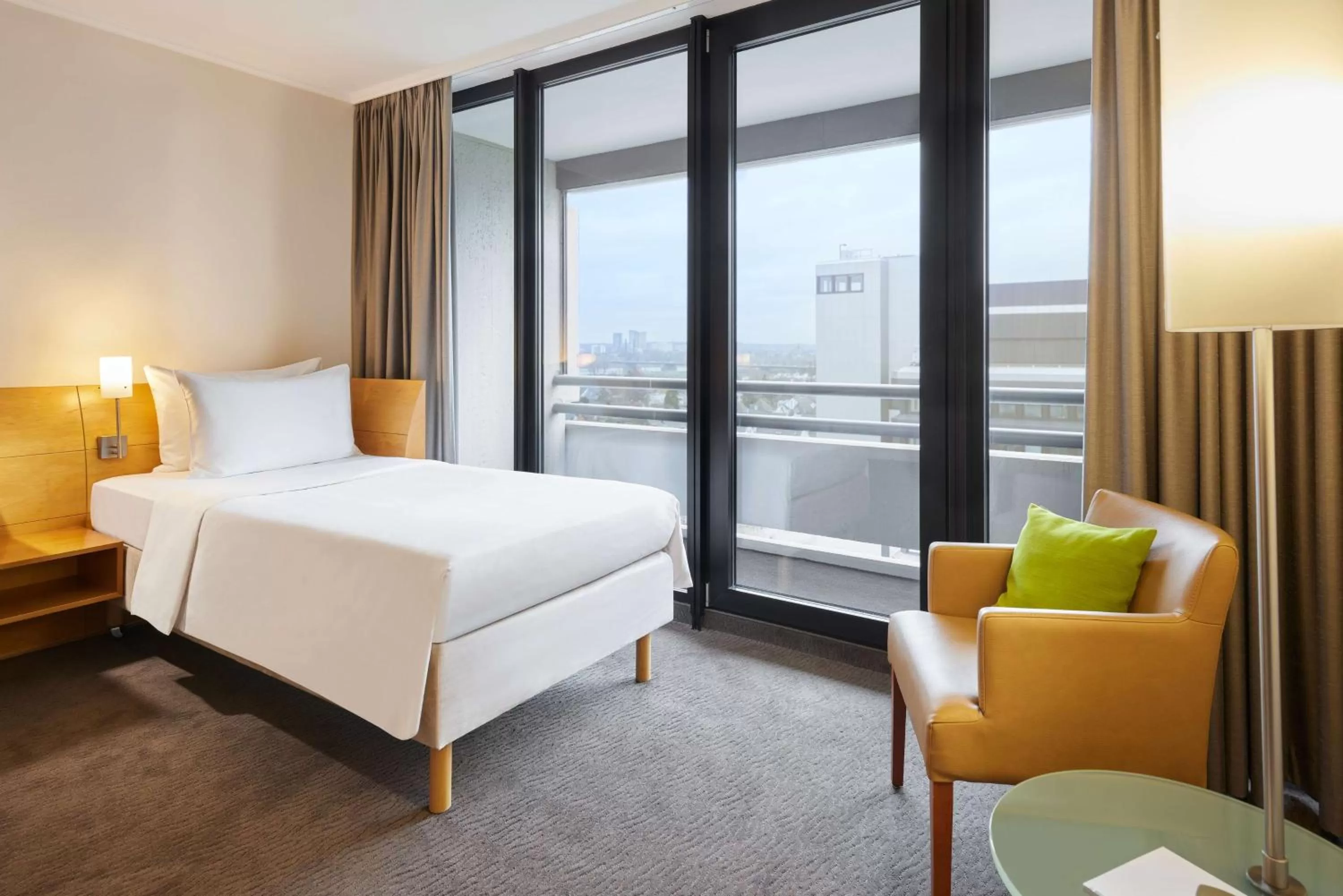 Bedroom, Bed in Lindner Hotel Dusseldorf Seestern, part of JdV by Hyatt