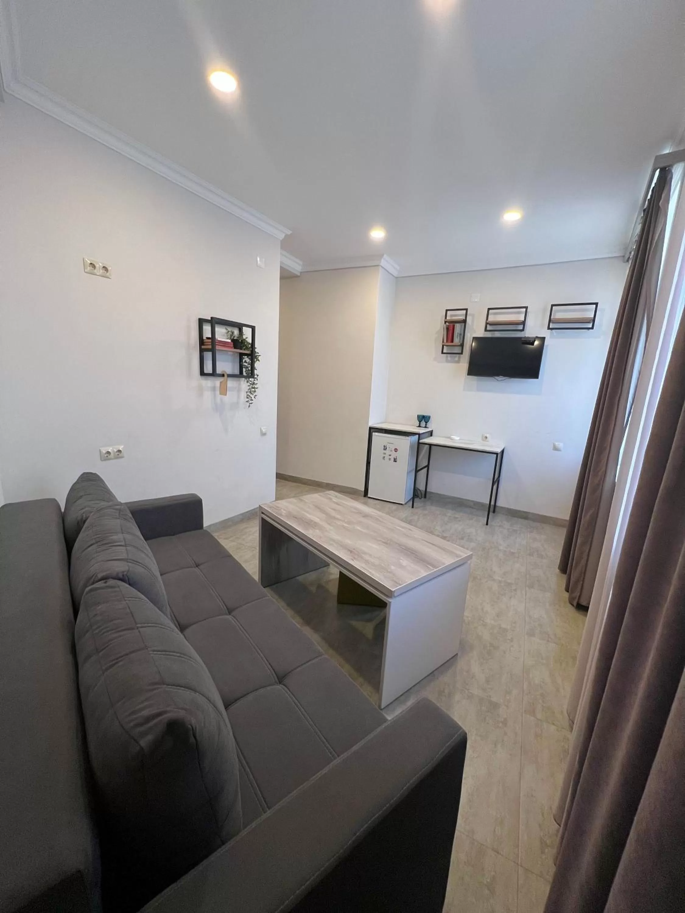 TV and multimedia in Menua by Horizon Hotels, Yerevan