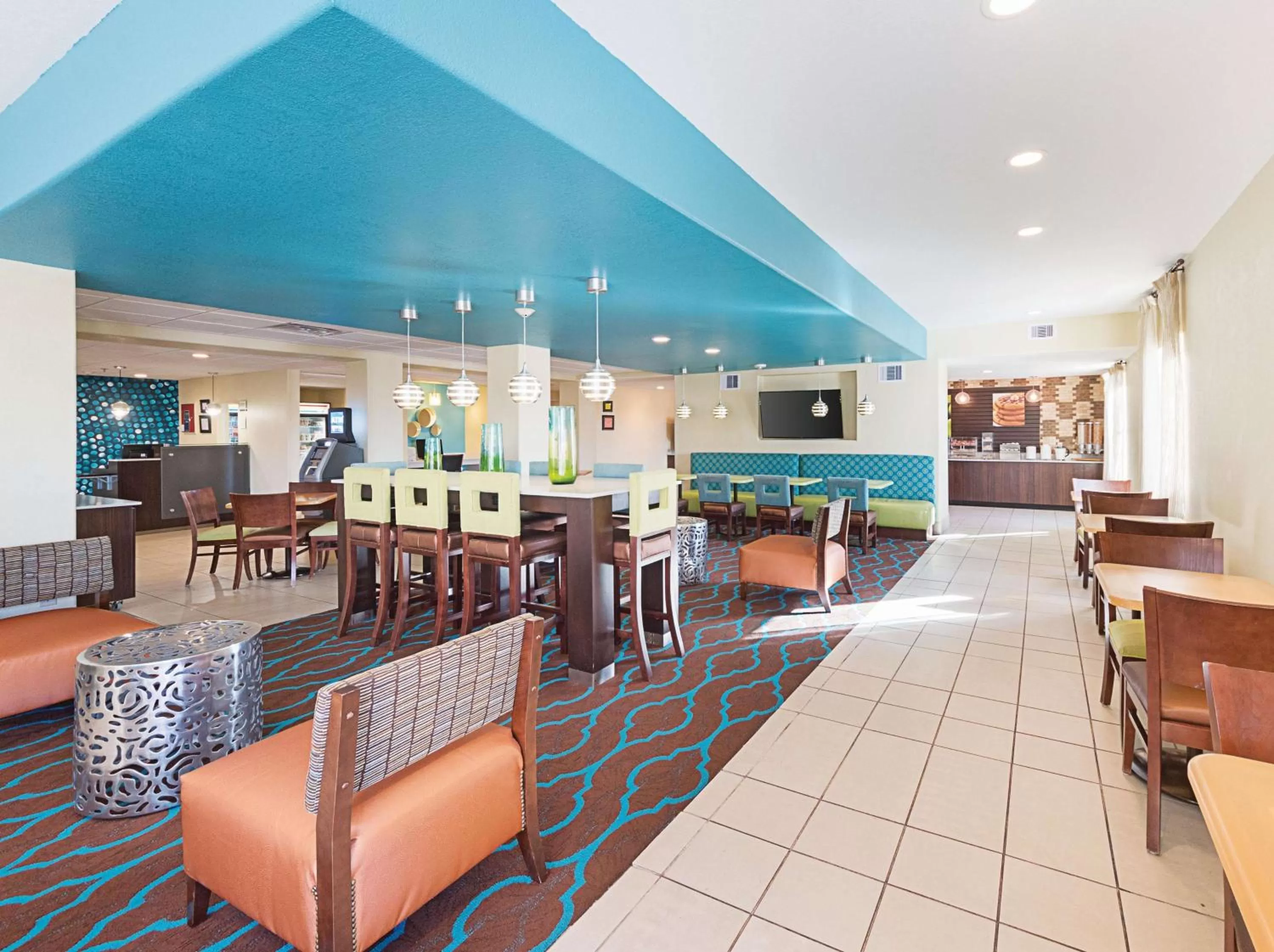 Restaurant/places to eat in La Quinta by Wyndham Mathis