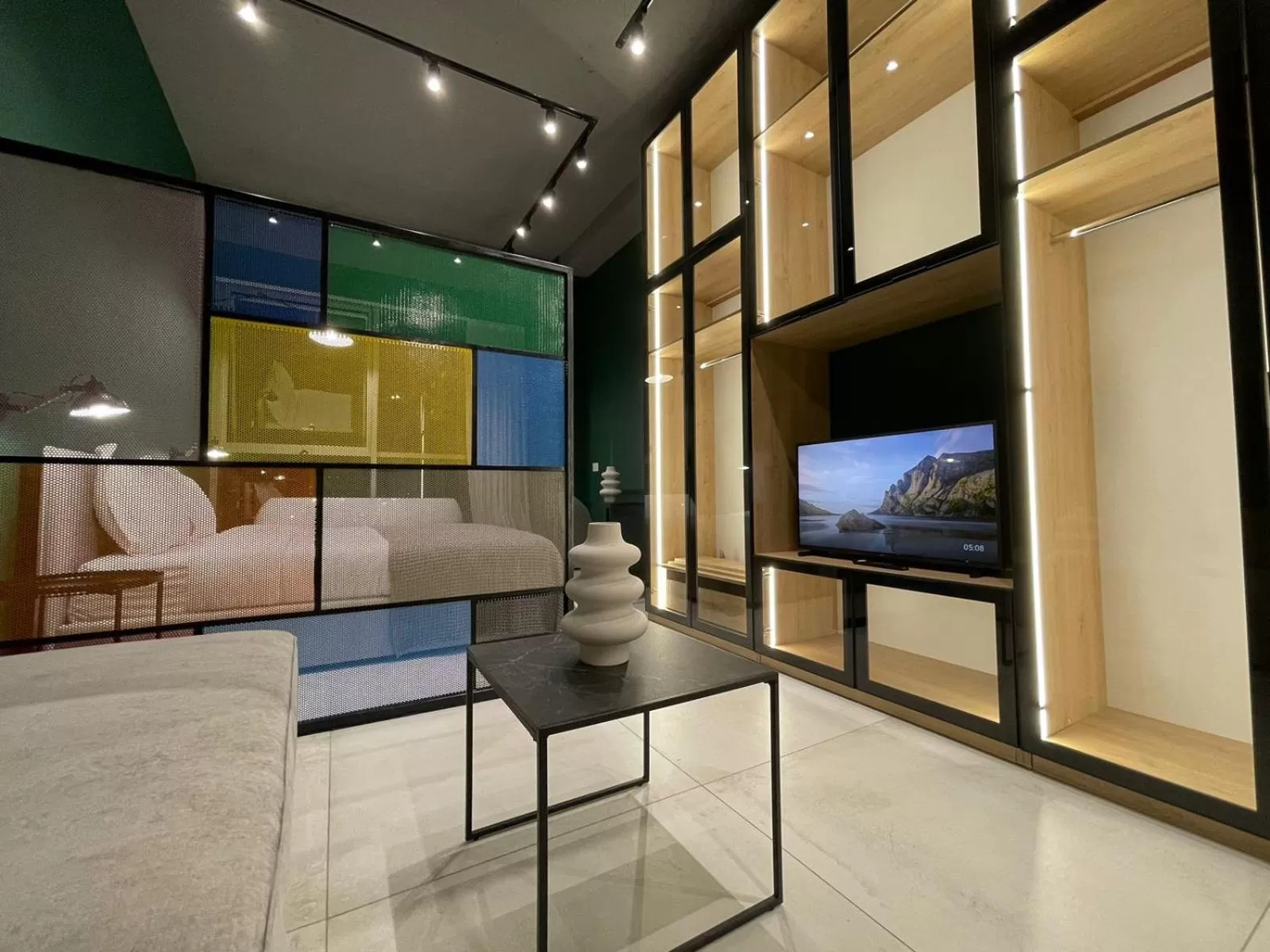 Bed in Ambassador Skyline Apartments