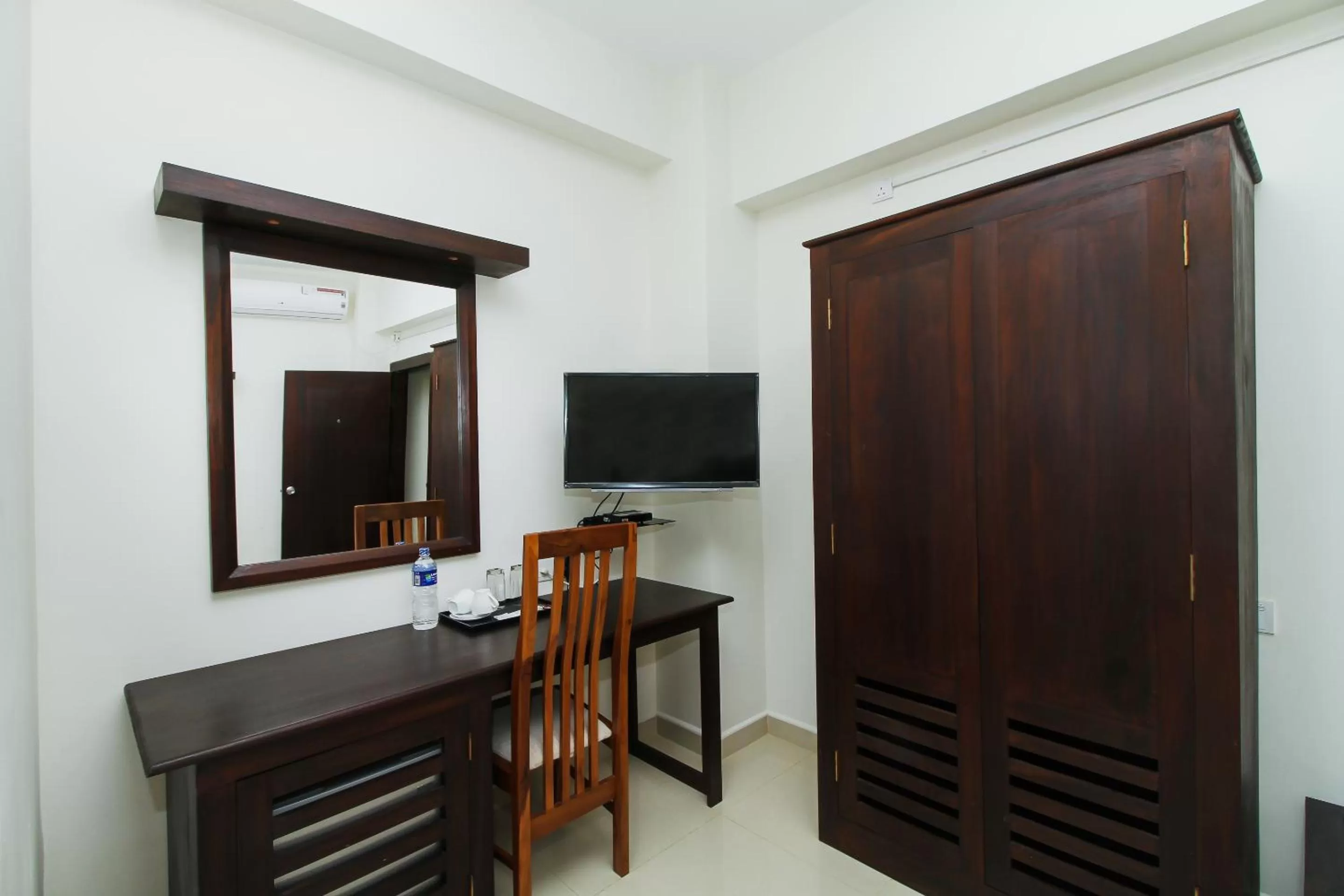 Living room, TV/Entertainment Center in Hotel Nelly Marine