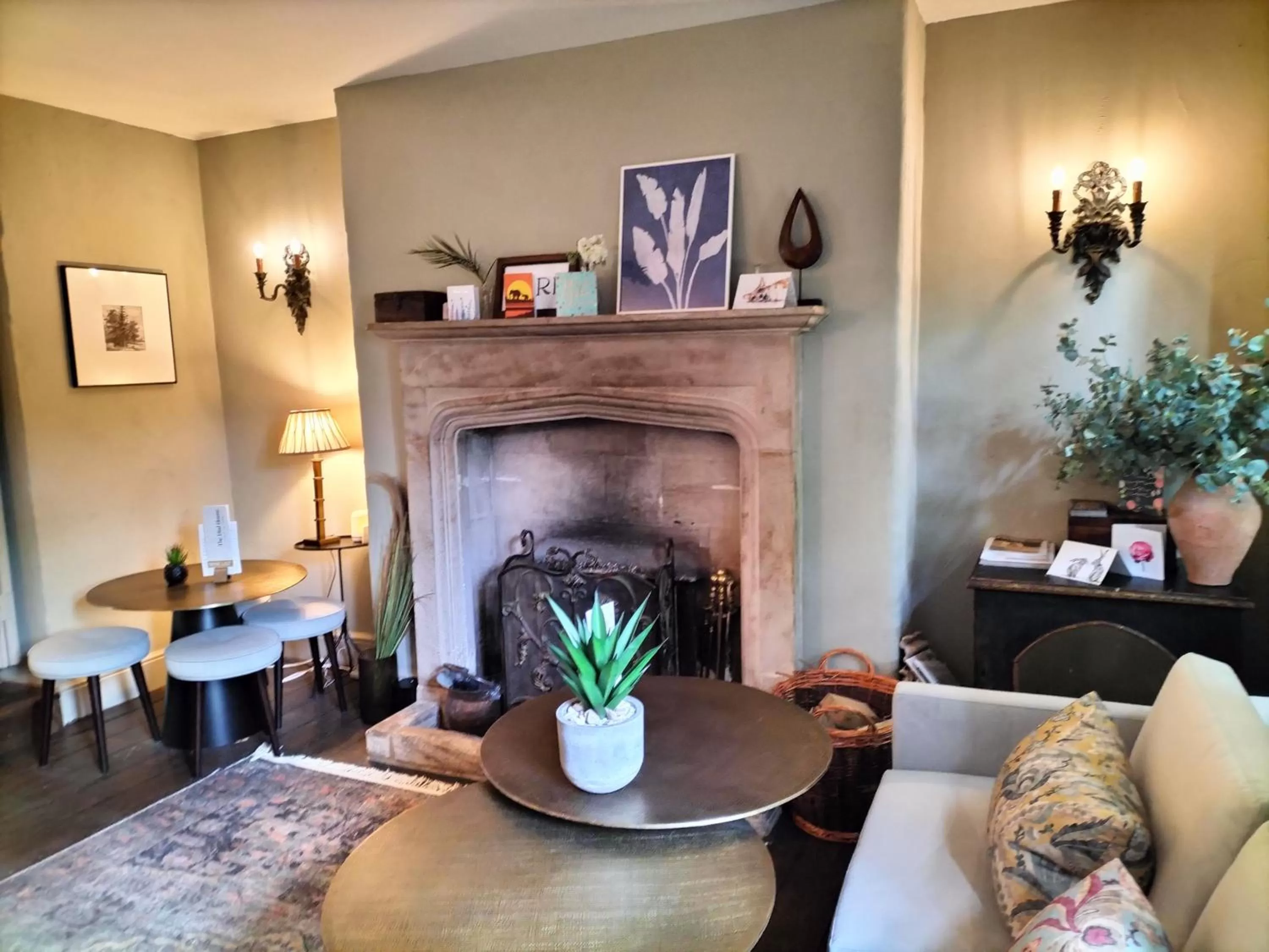 Lounge or bar in The Dial House