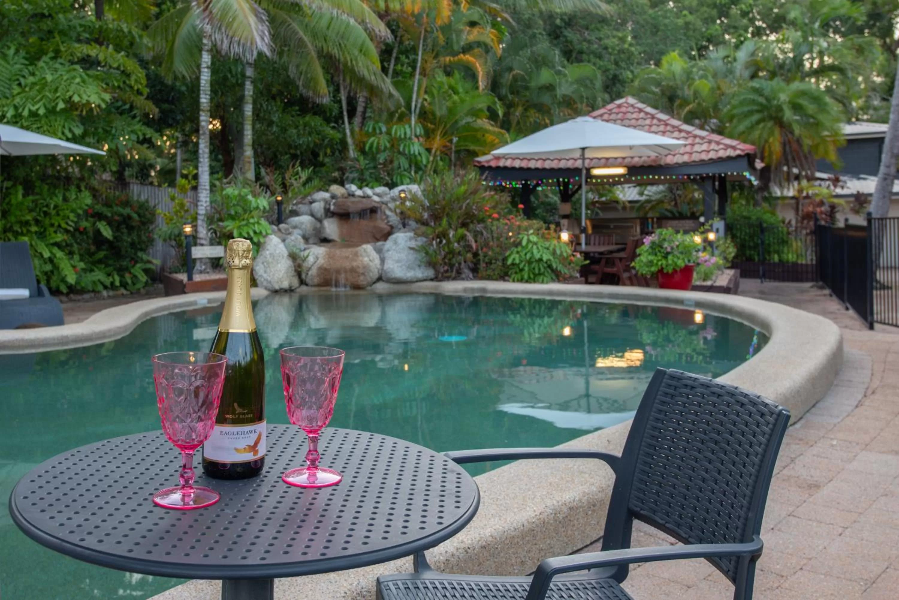 Swimming pool in Lychee Tree Holiday Apartments