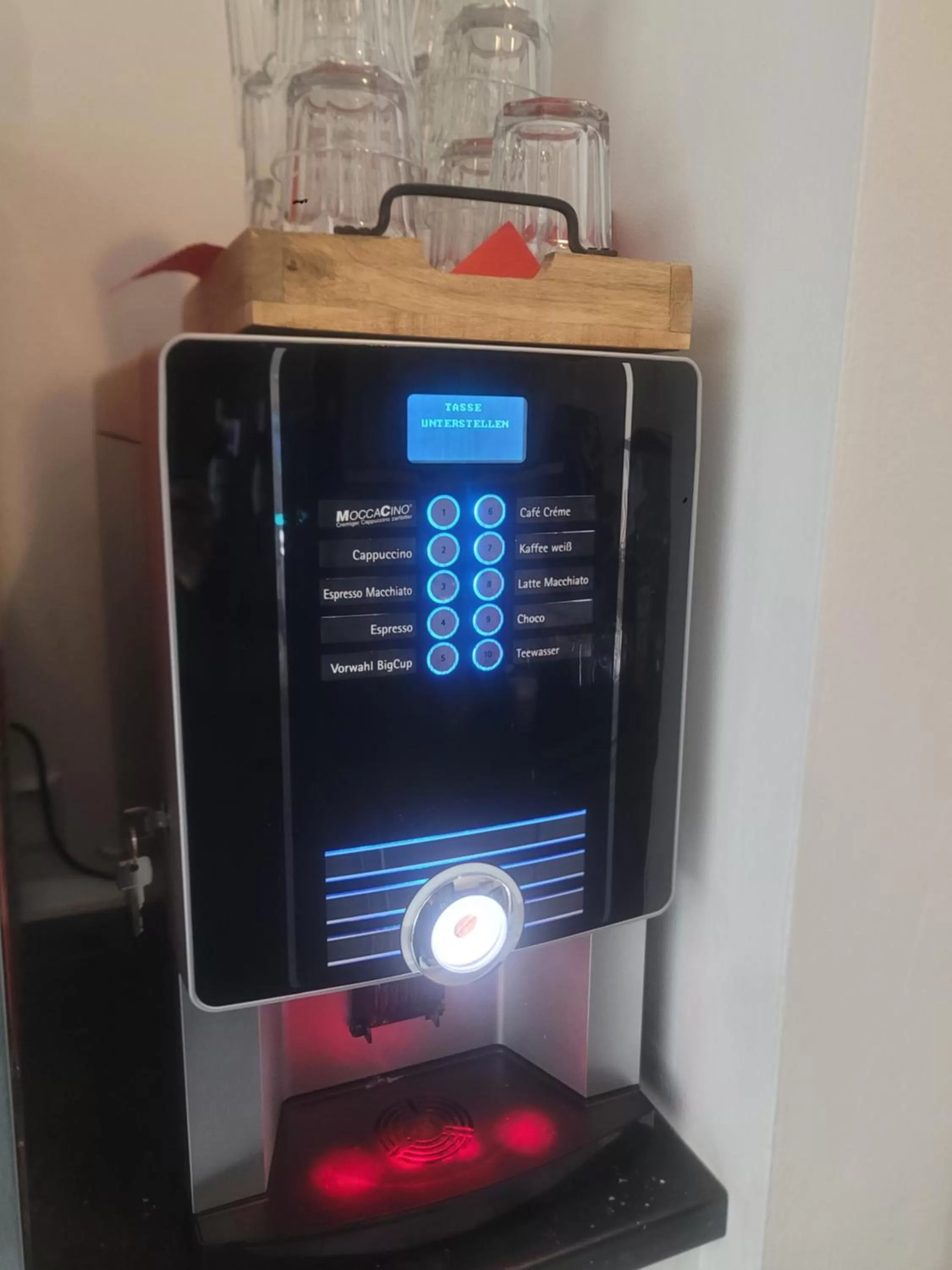 Breakfast in Hotel Aquarius