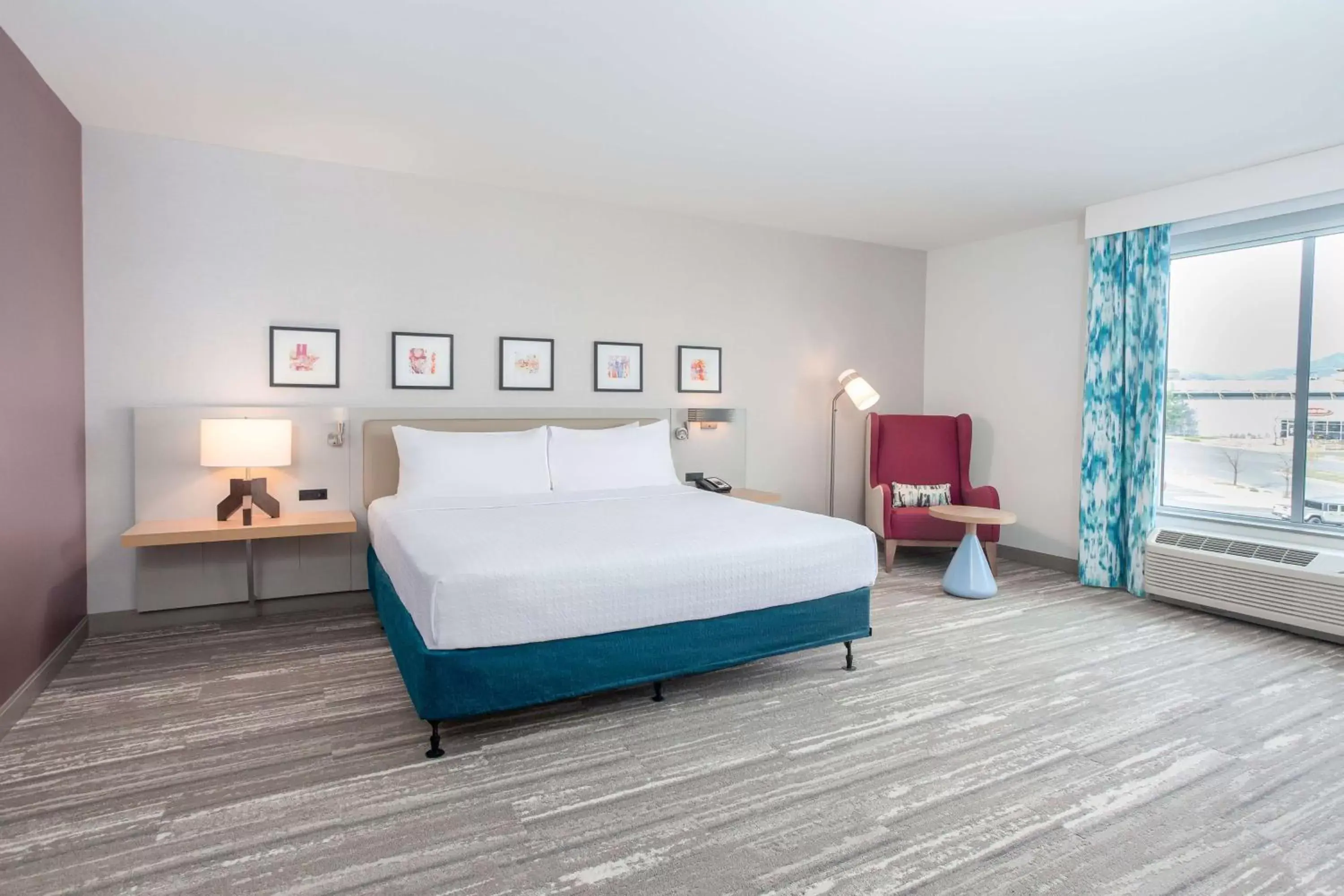 King Room - Hearing Access in Hilton Garden Inn Broomfield Boulder King Room - Hearing Access in Hilton Garden Inn Broomfield Boulder