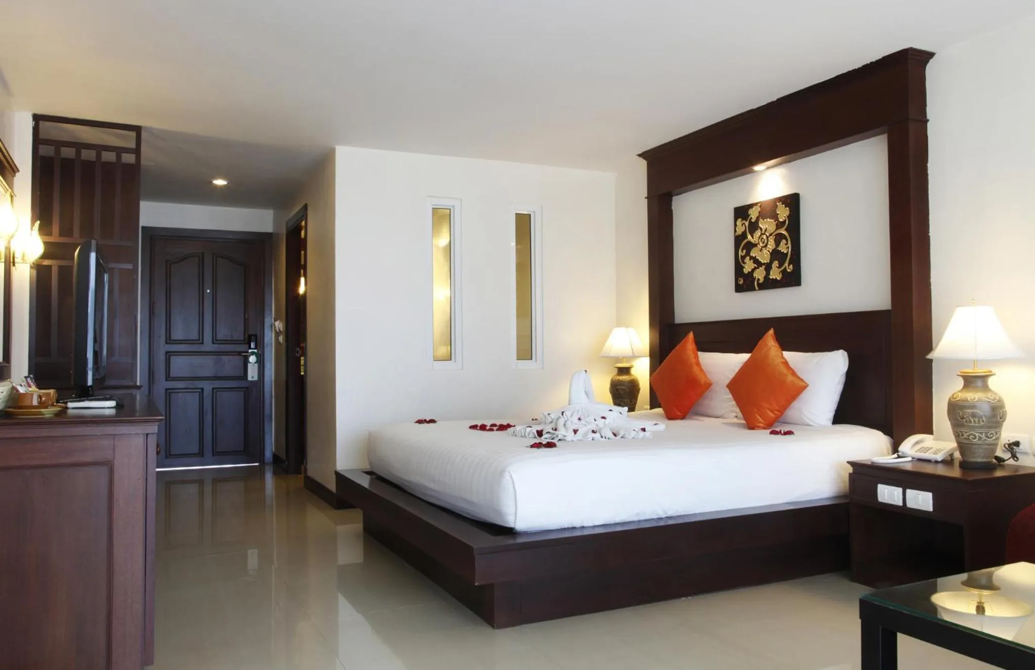Photo of the whole room, Bed in Baan Yuree Resort & Spa - SHA Plus