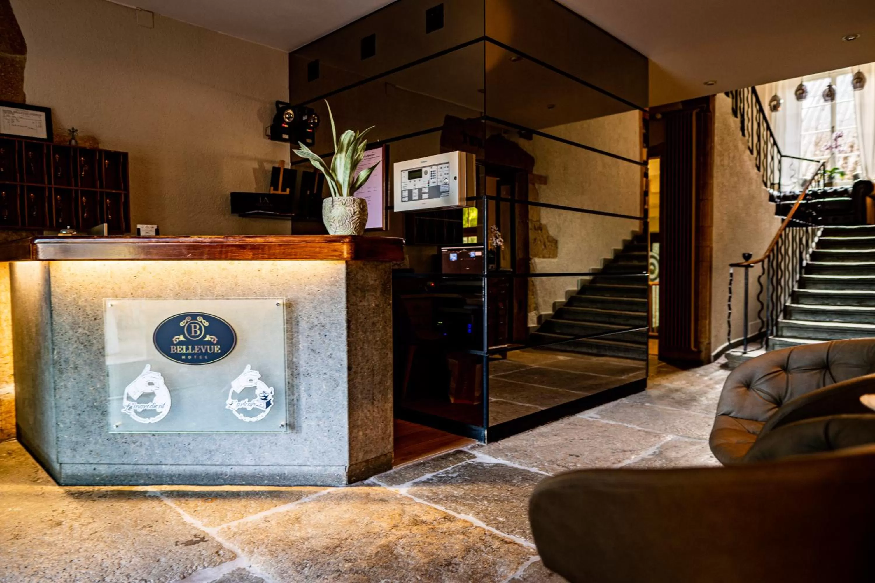 Lobby or reception in Hôtel Restaurant Bellevue