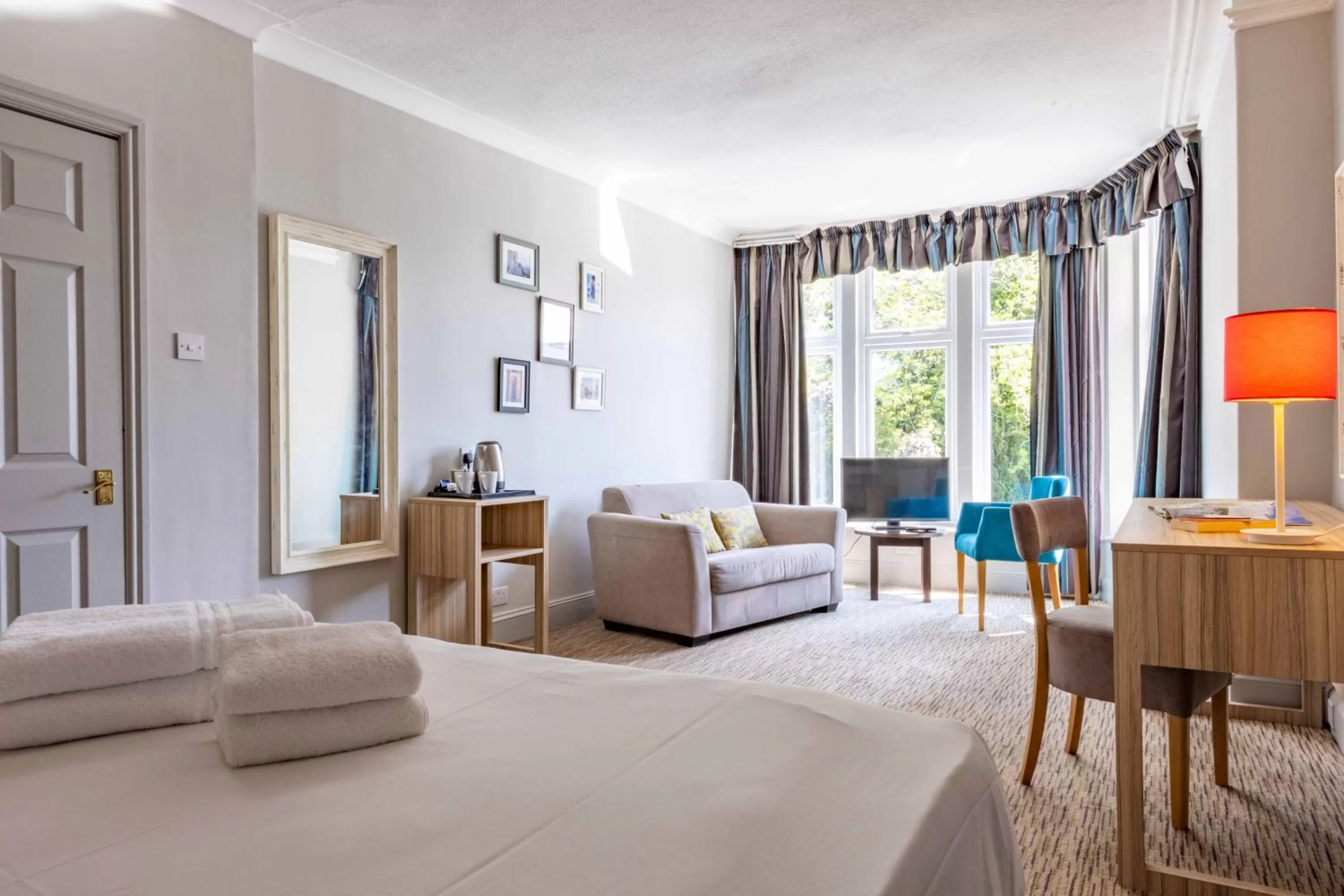 Photo of the whole room, Bed in The Derwentwater Hotel