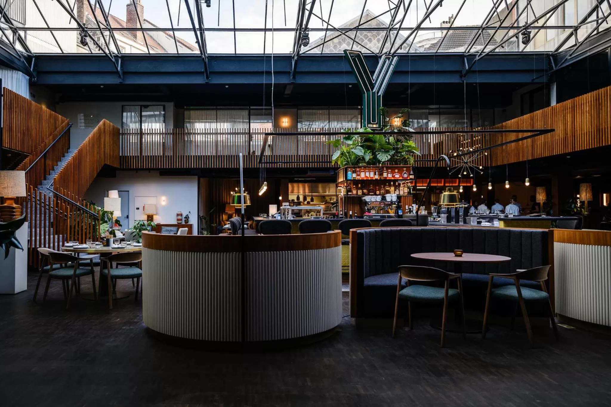 Restaurant/places to eat in Yalo Urban Boutique Hotel Gent