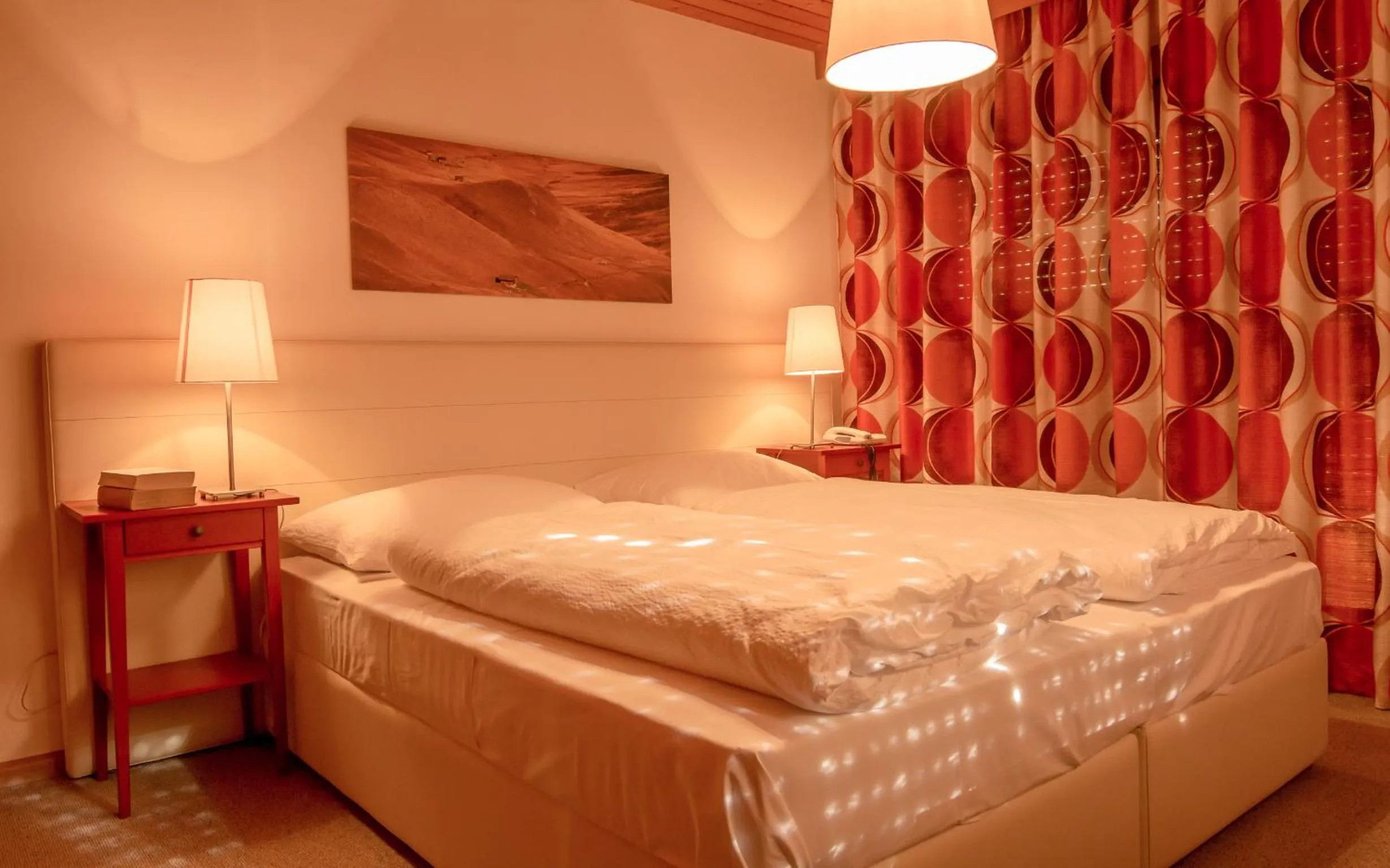 Photo of the whole room, Bed in Hotel ADLER Carezza