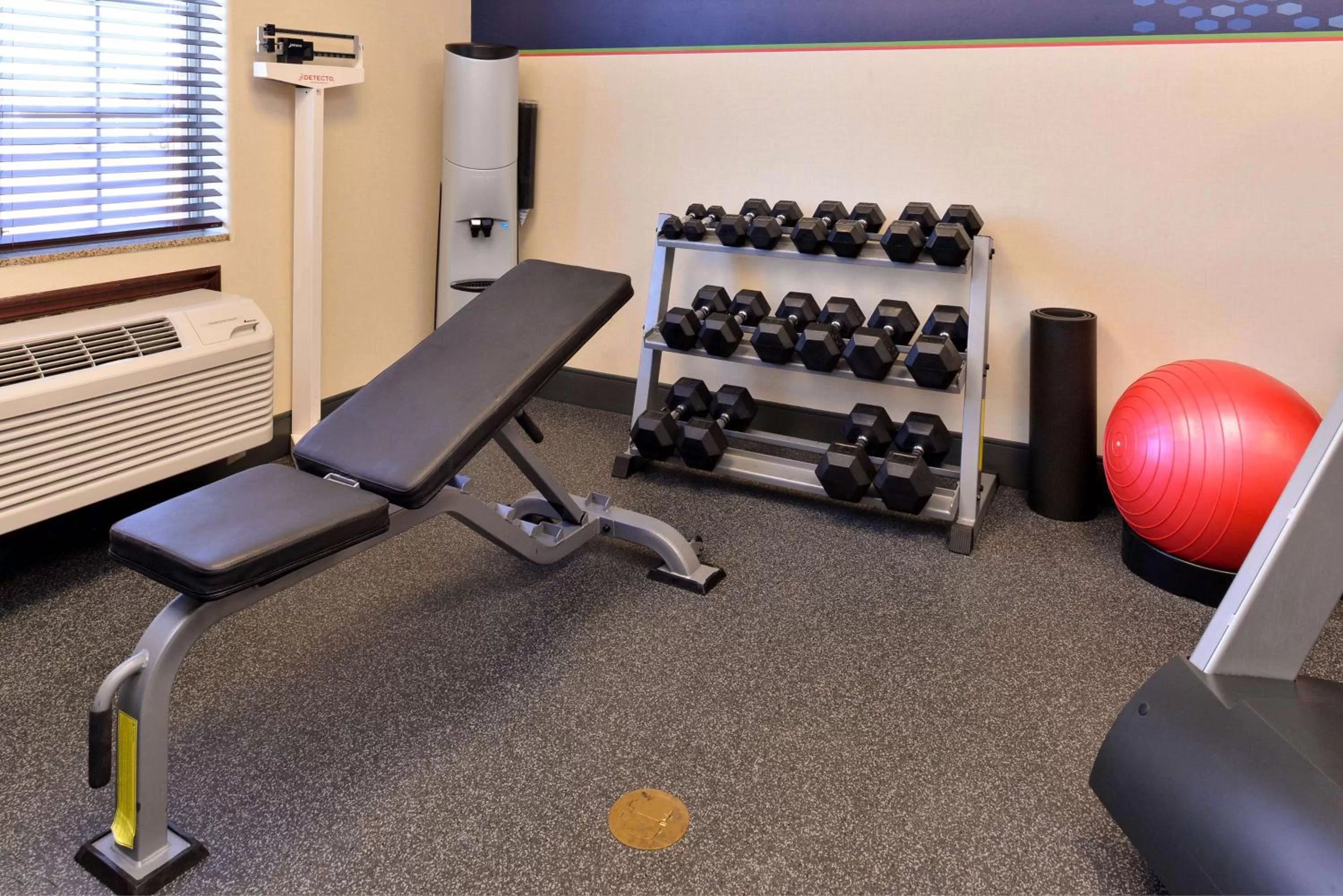 Fitness centre/facilities in Hampton Inn Grand Island