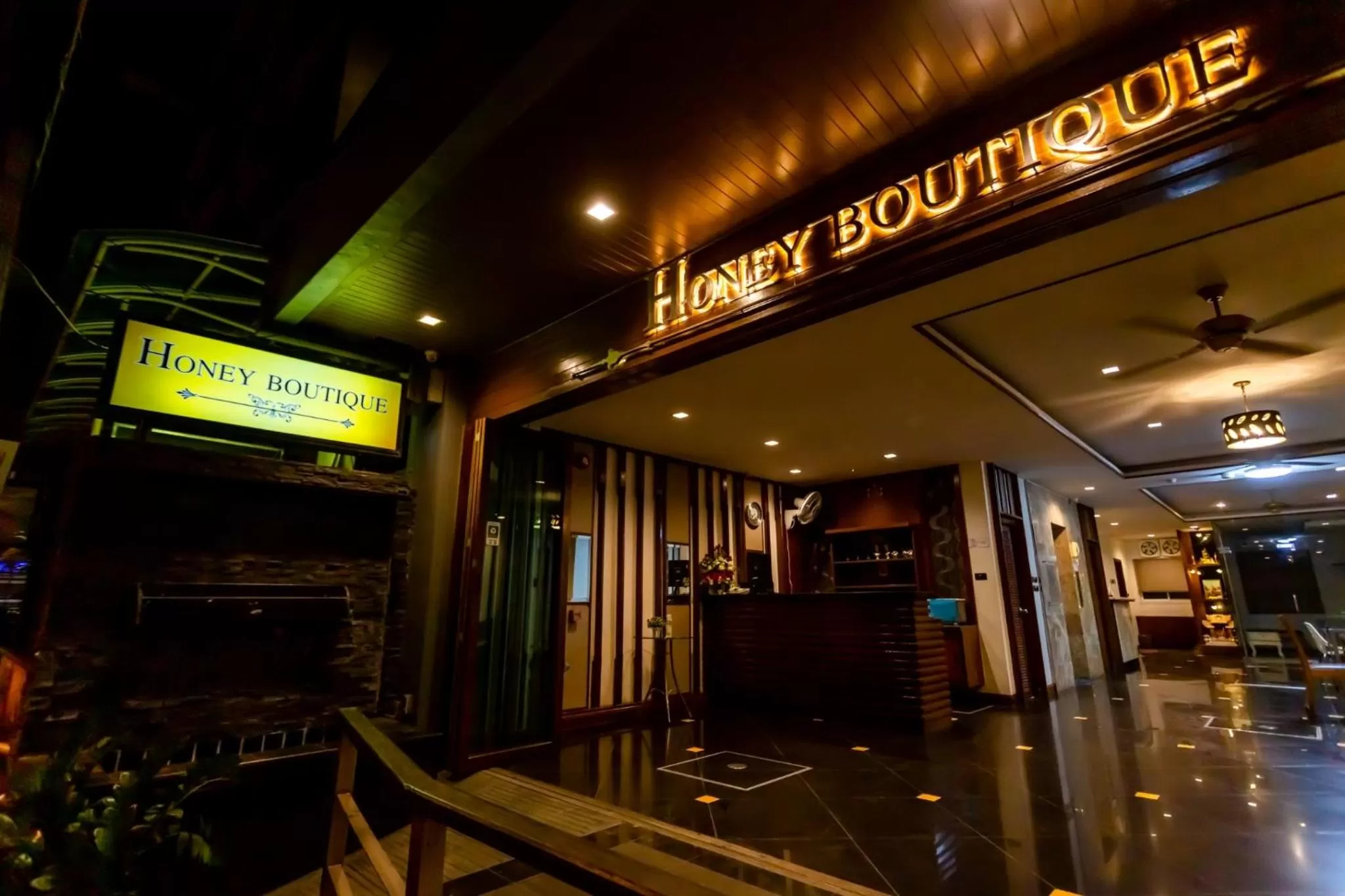 Facade/entrance in Honey Boutique Hotel