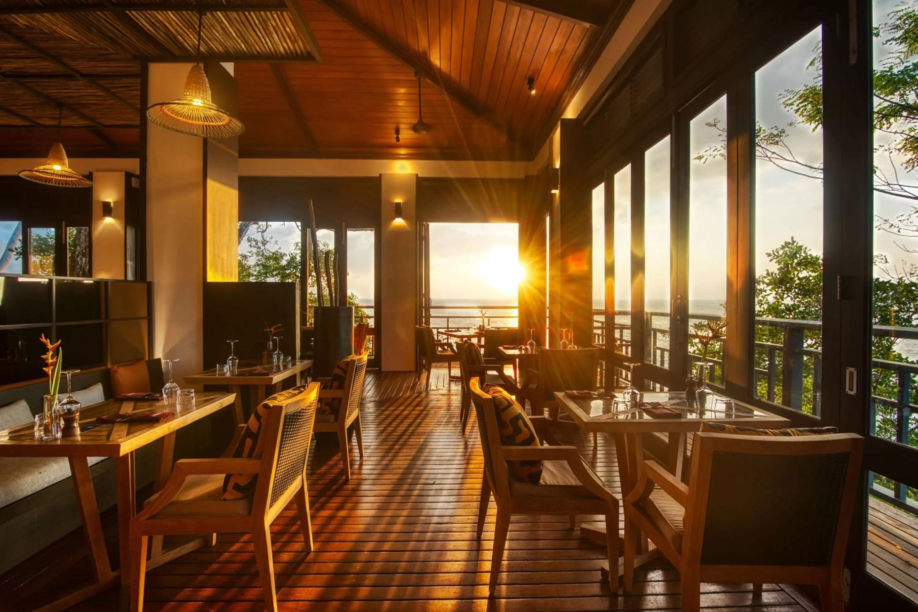 Restaurant/places to eat in Hilton Seychelles Northolme Resort & Spa