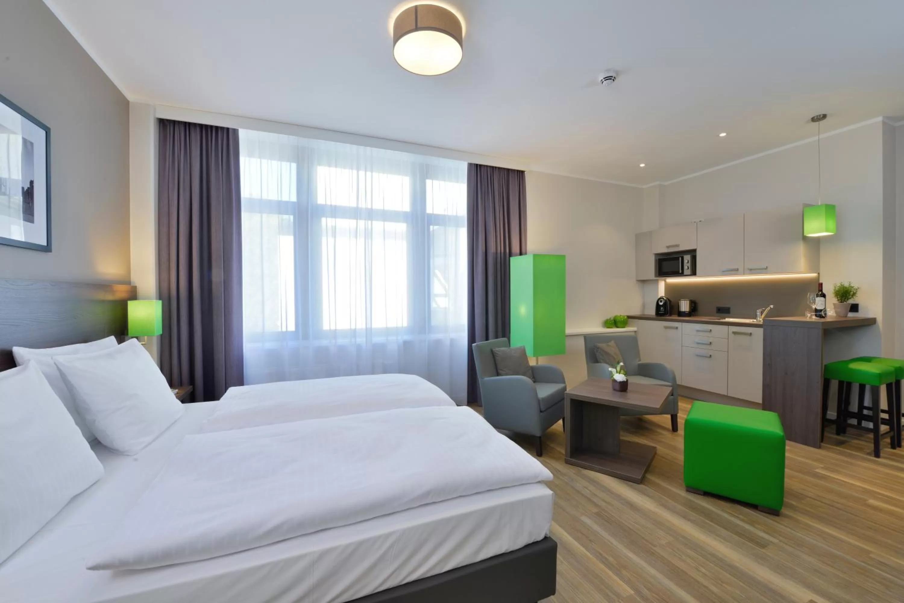 Photo of the whole room, Bed in Appartello Smarttime living Hamburg