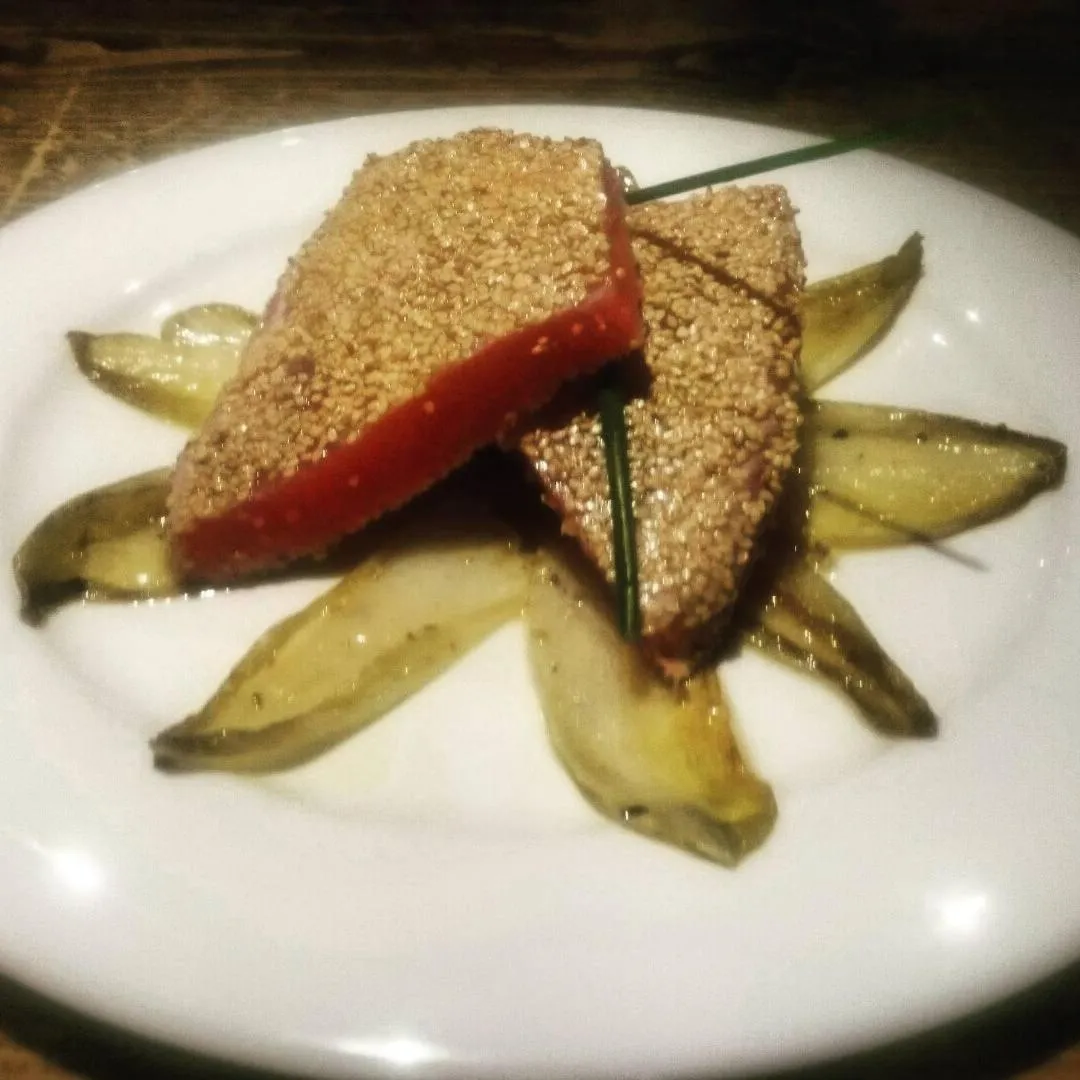 Restaurant/places to eat in Hotel Blue Ribbon