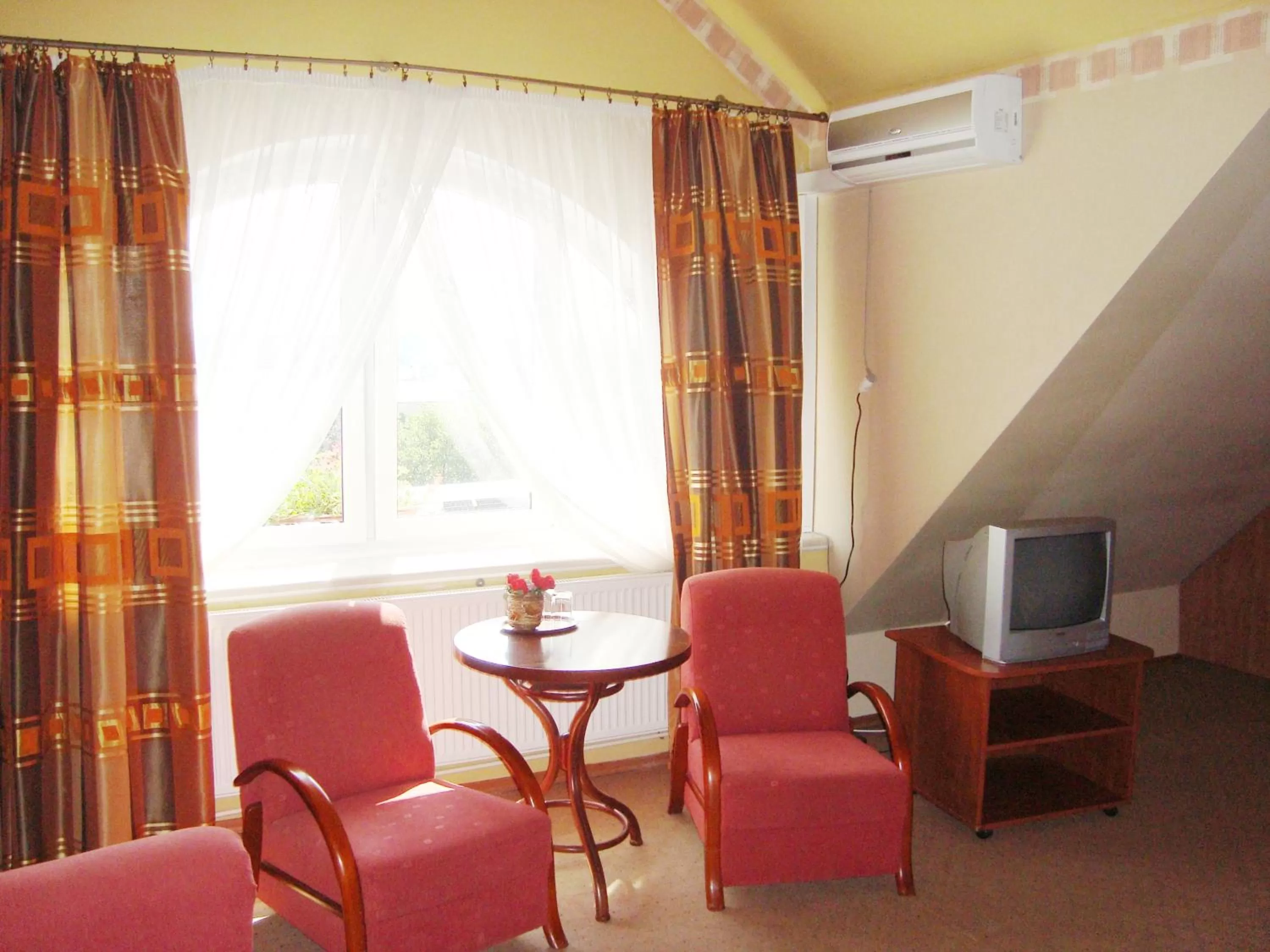 Bed in Motel Zacisze