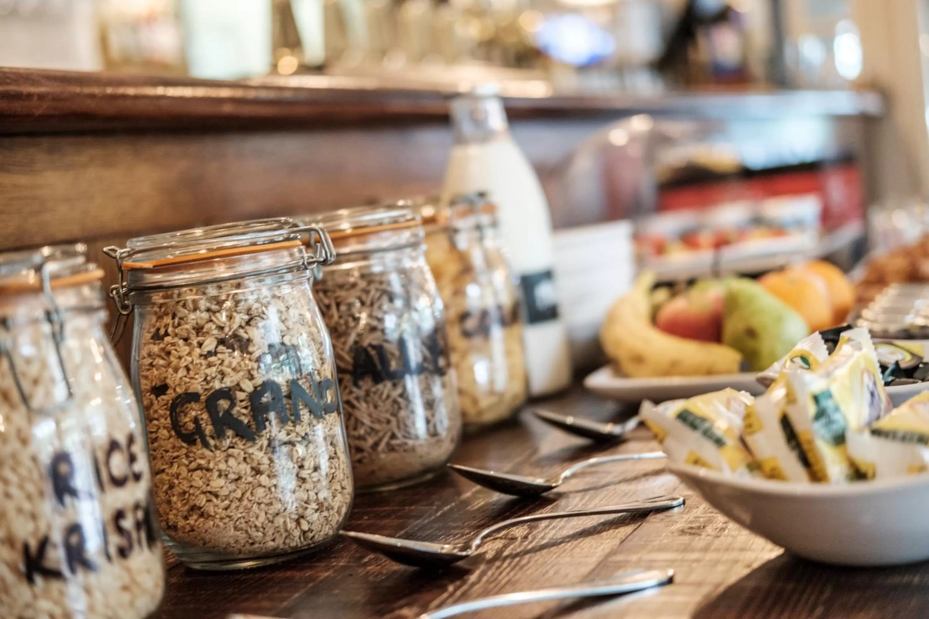 Continental breakfast in The Princess Royal