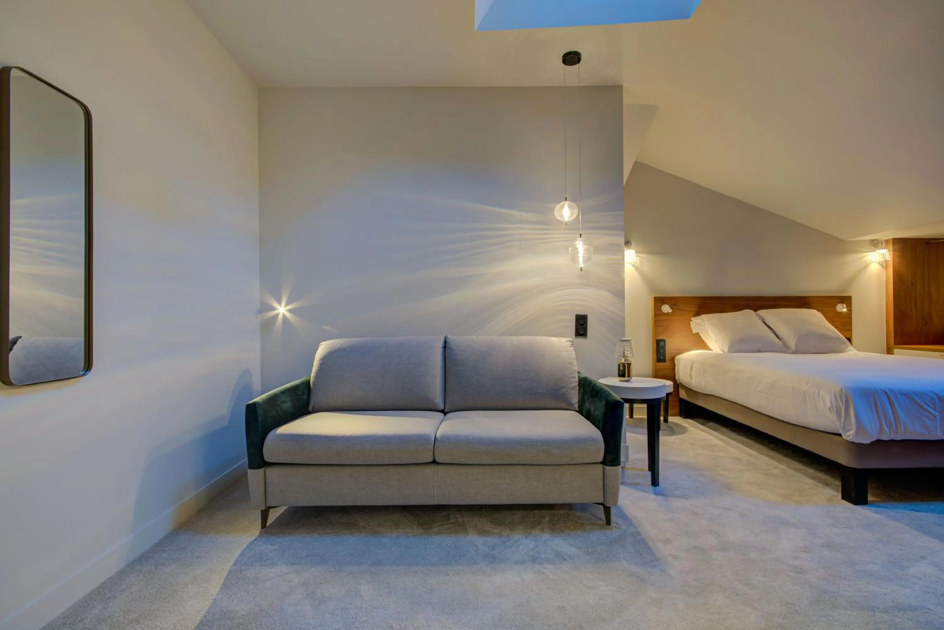 Photo of the whole room, Bed in Alex Hotel & Spa