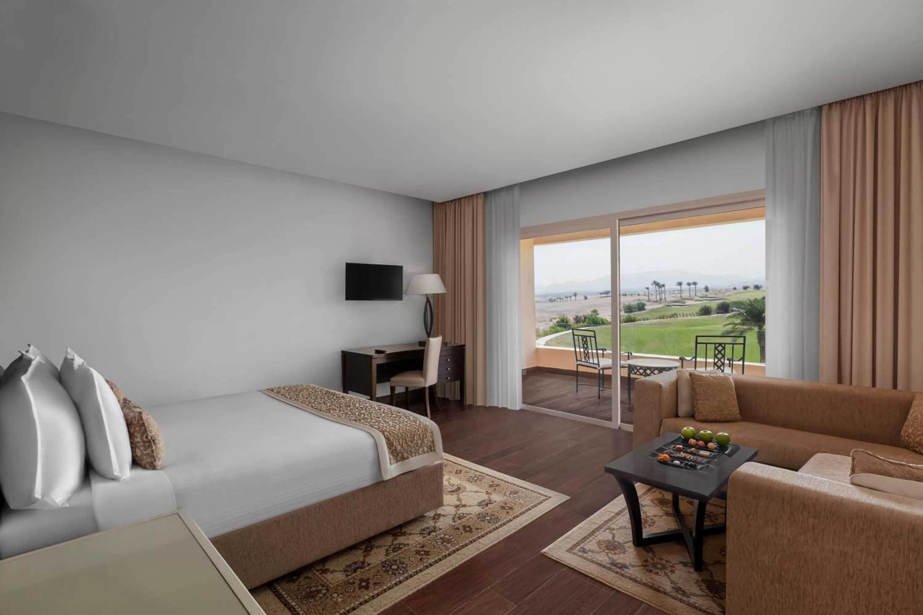 Bedroom, Bed in Steigenberger Makadi - Adults Friendly 16 Years Plus