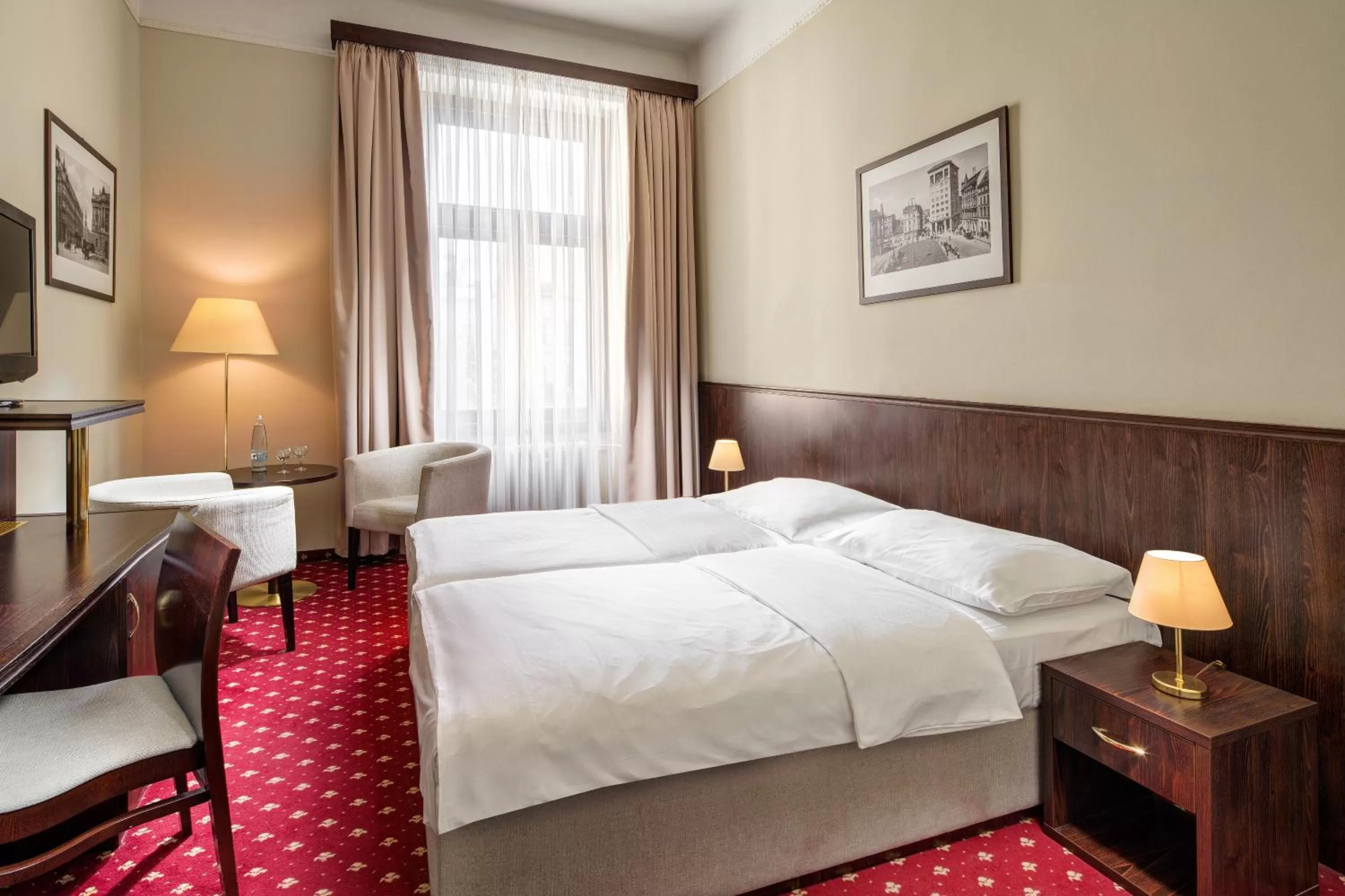 Photo of the whole room, Bed in Clarion Grandhotel Zlaty Lev