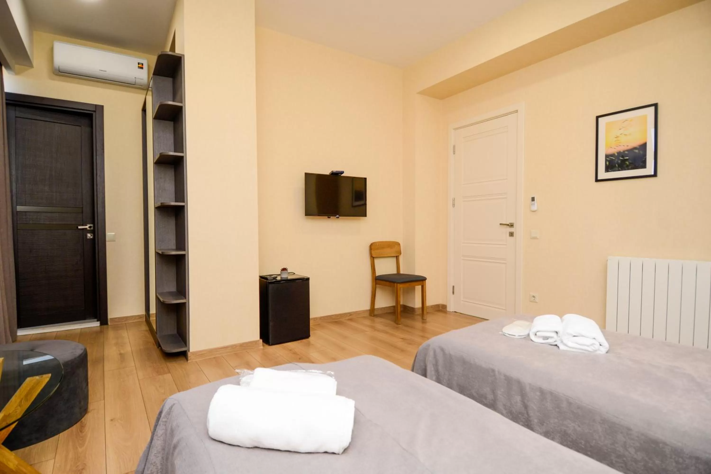 TV and multimedia, TV/Entertainment Center in Hotel Avlabari Terrace