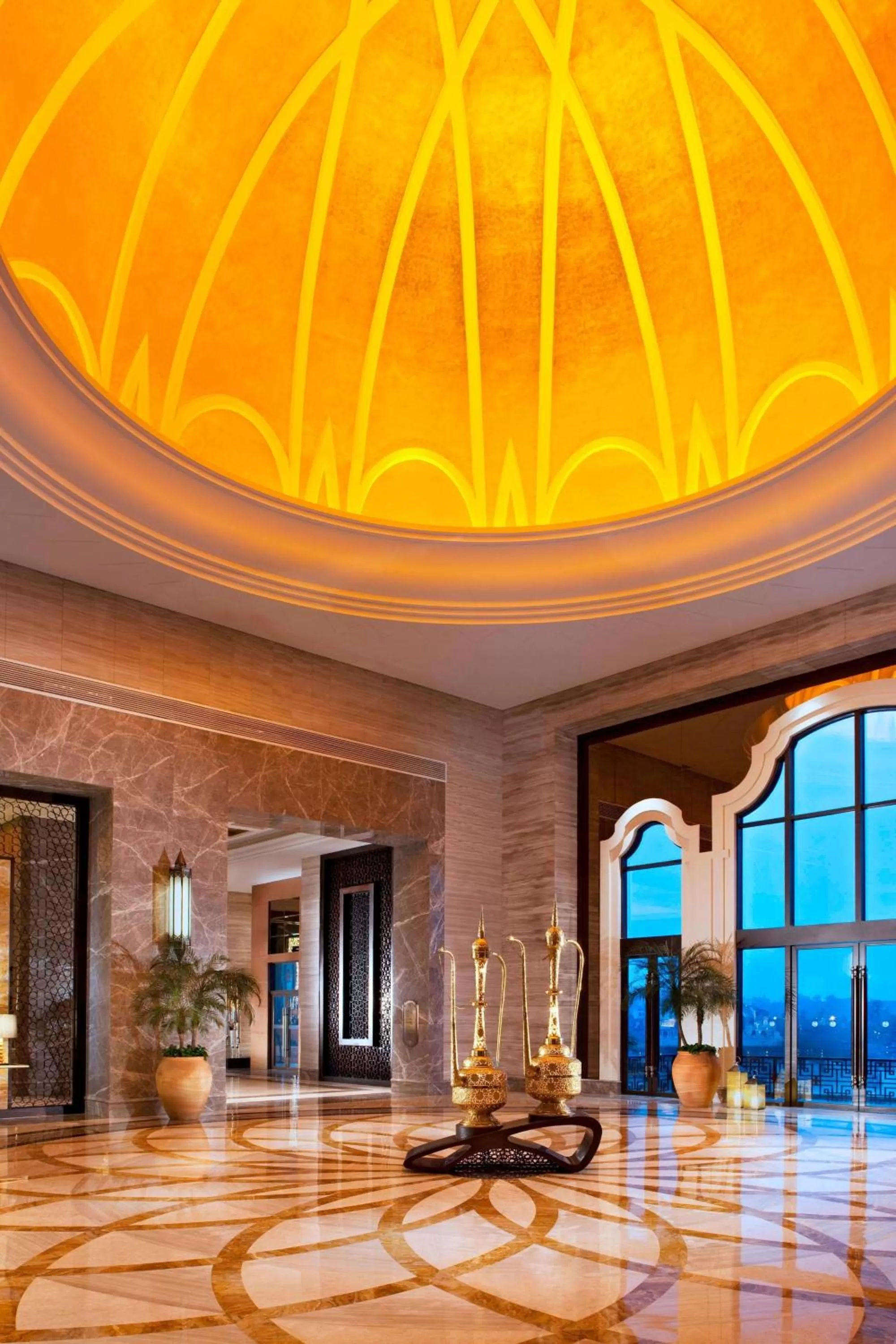 Lobby or reception in Sheraton Qingyuan Lion Lake Resort