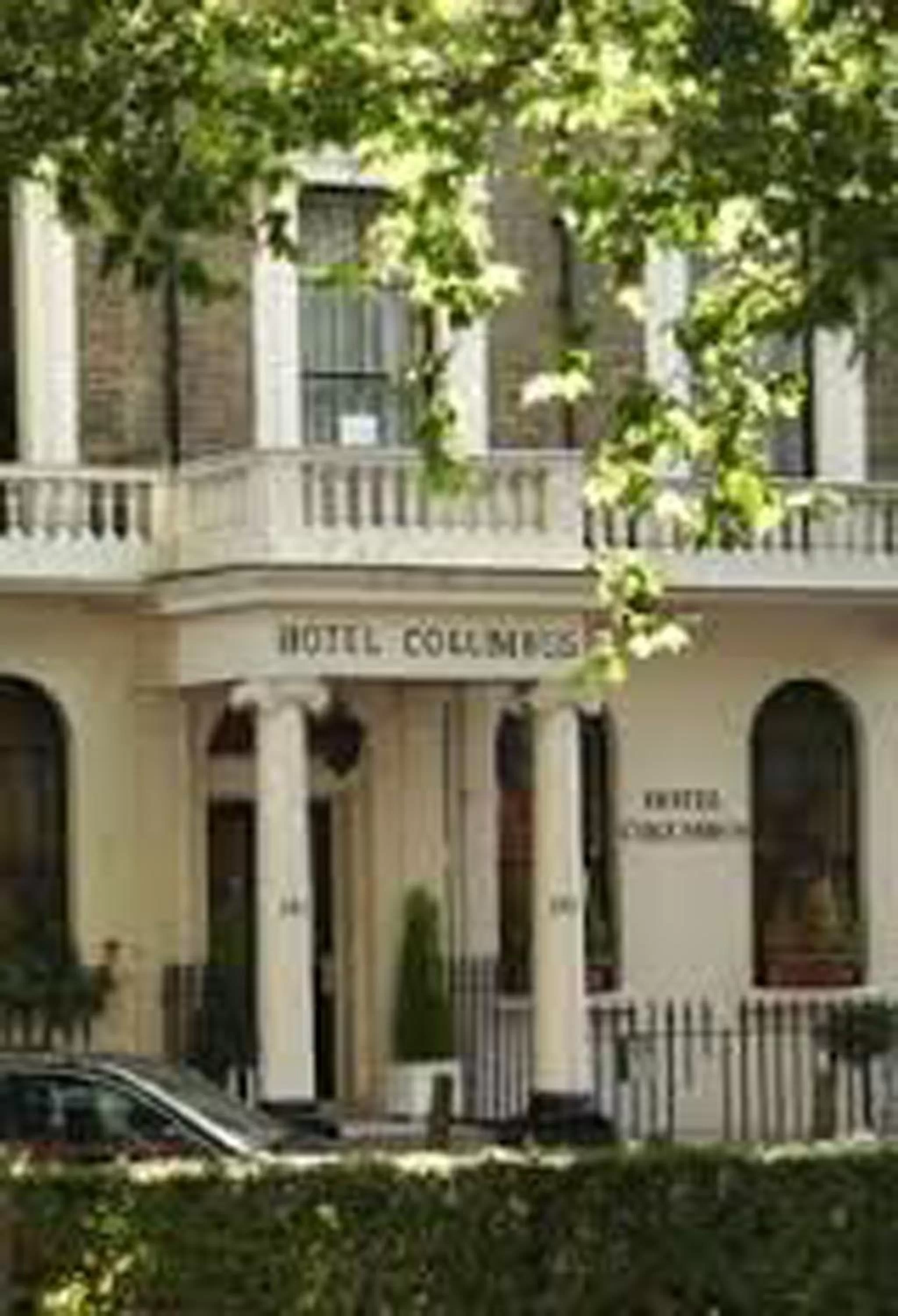 Facade/entrance in Columbus Hotel