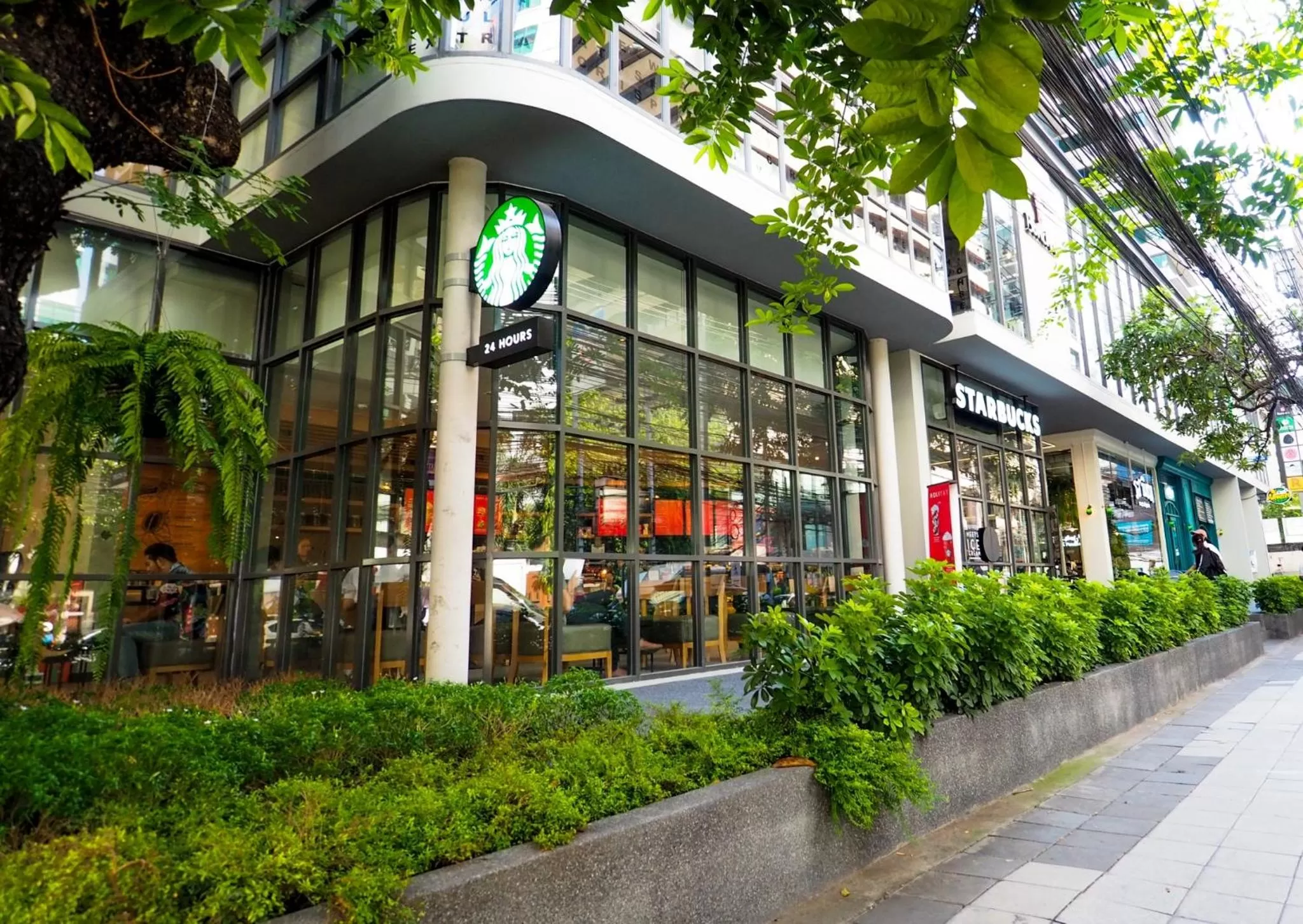 Location in Asoke Residence Sukhumvit by UHG