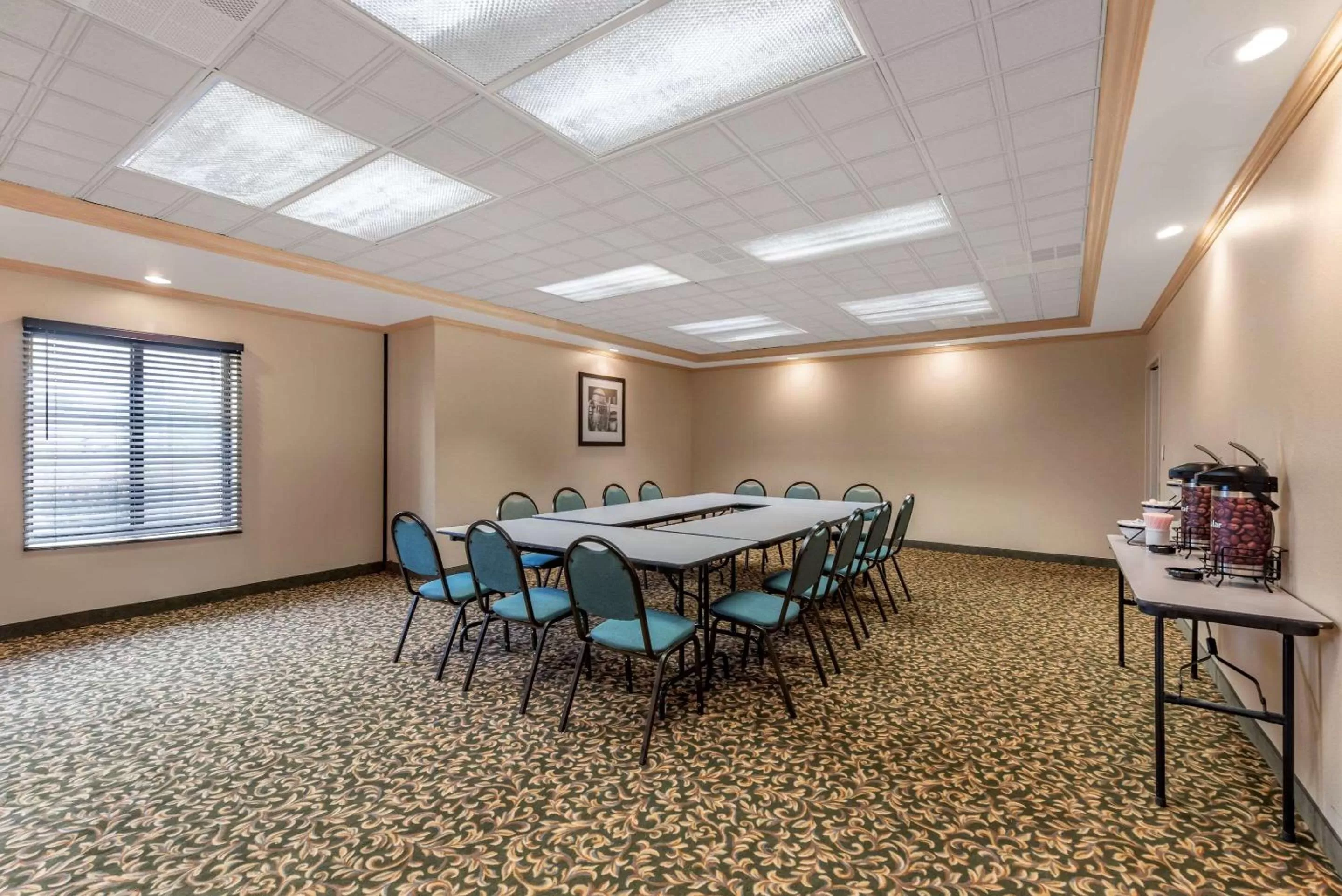 On site in Comfort Inn & Suites Warsaw near US-30