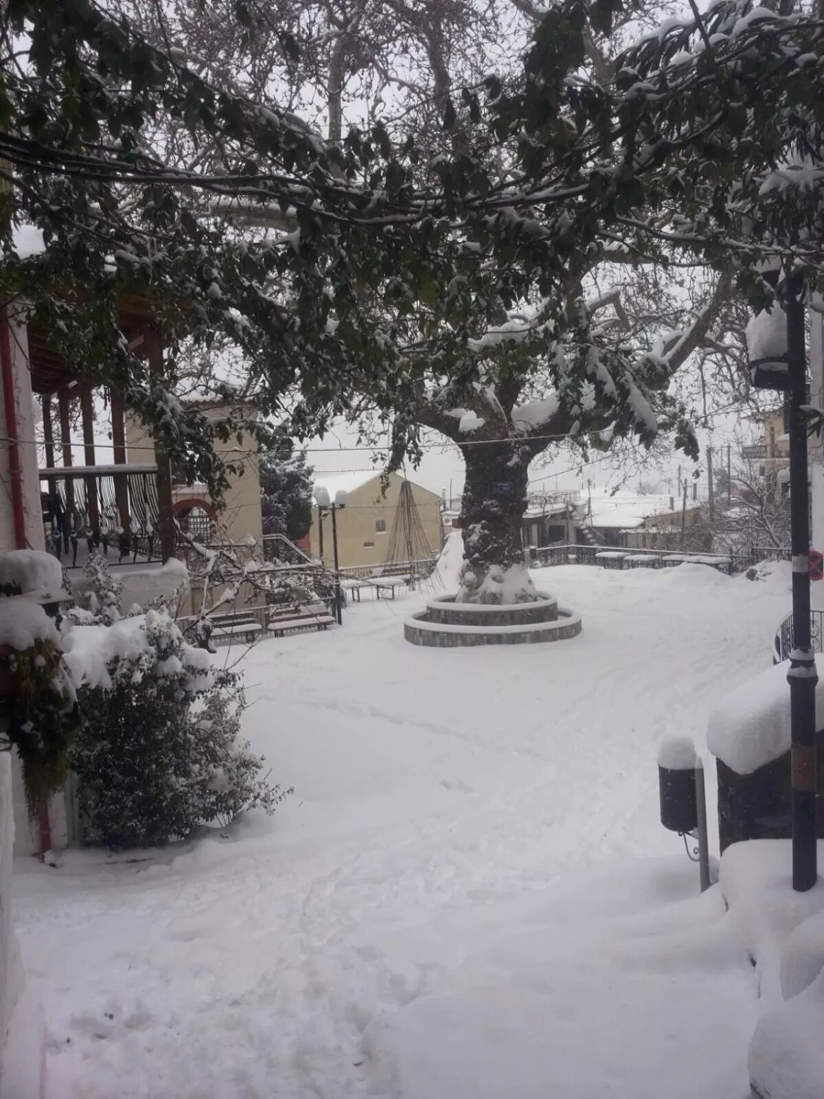 Property building in Hotel Christina - Happy Days