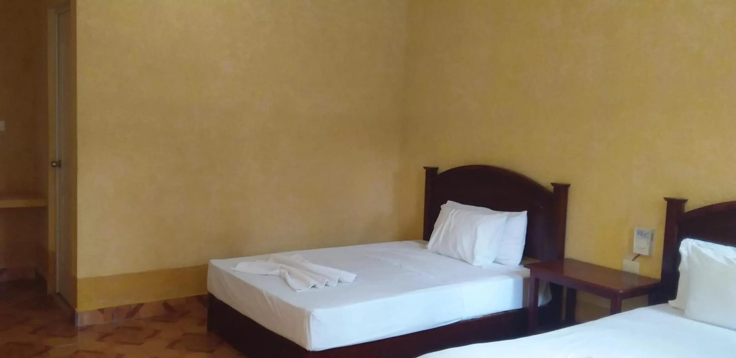 Standard Double Room with Two Double Beds in casa YAAKUNAH Standard Double Room with Two Double Beds in casa YAAKUNAH