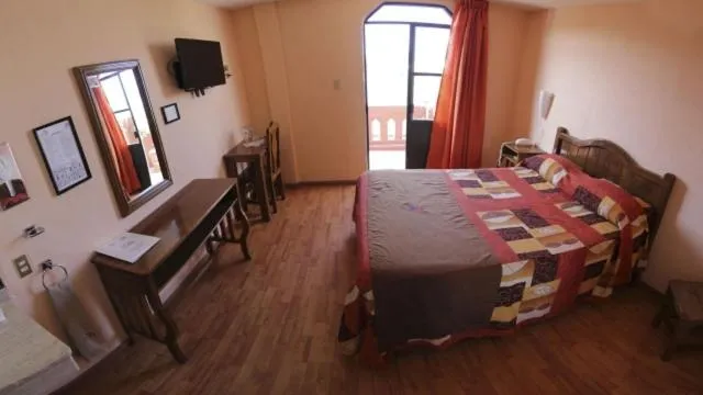 Photo of the whole room, Bed in Hotel San Angel