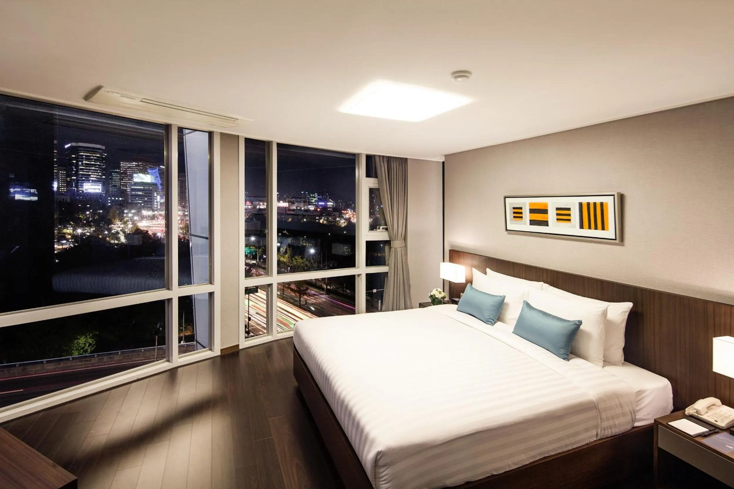 Bedroom, Bed in Fraser Place Central Seoul