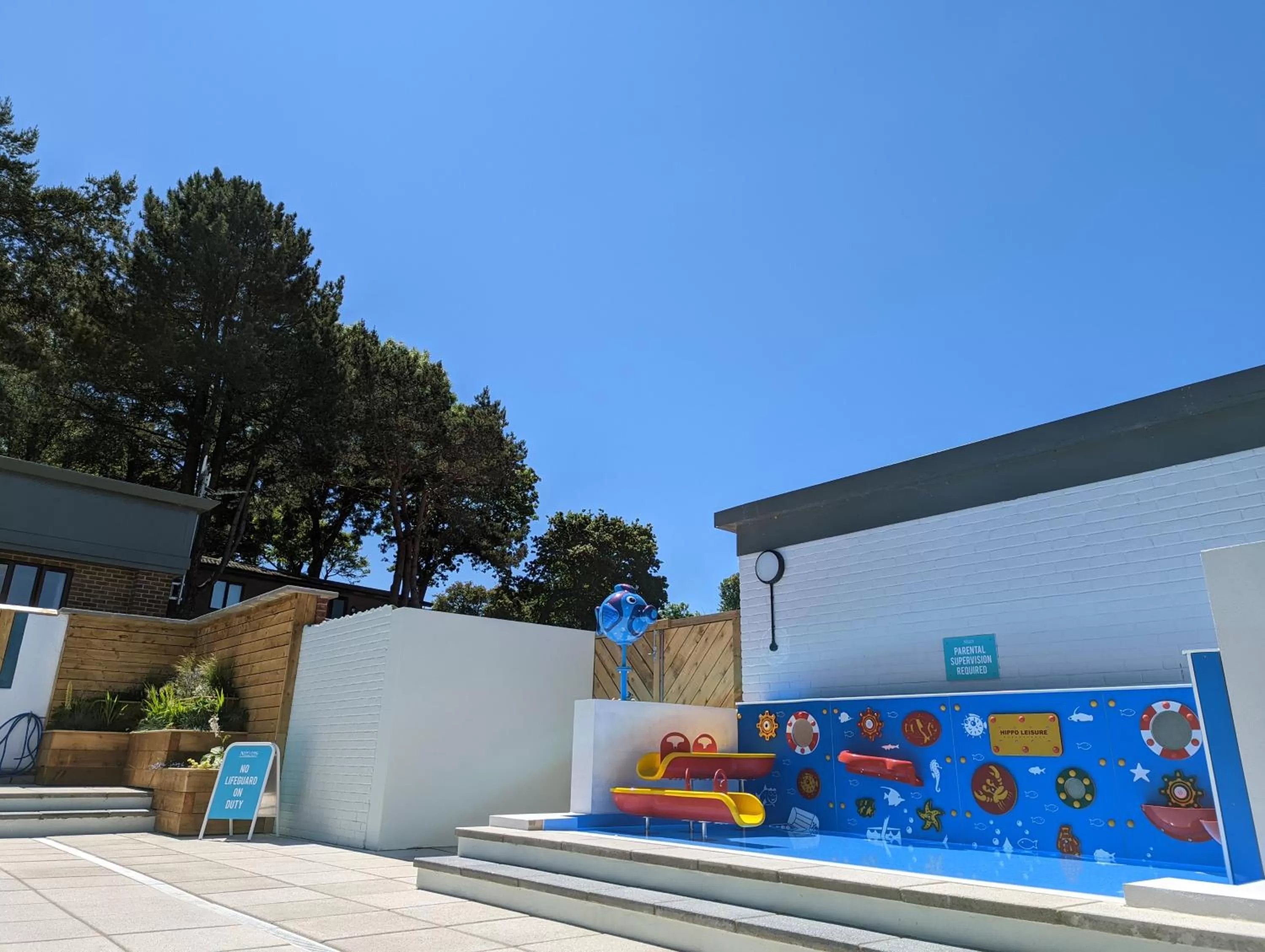 Swimming pool in Newlands Holidays