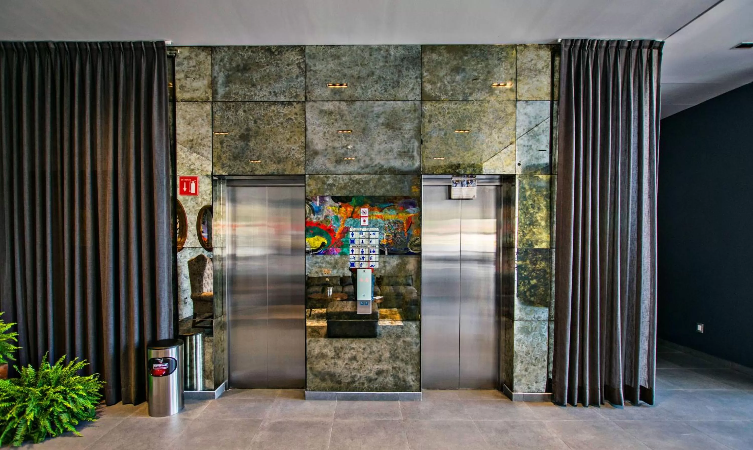 Lobby or reception in Bedford Hotel