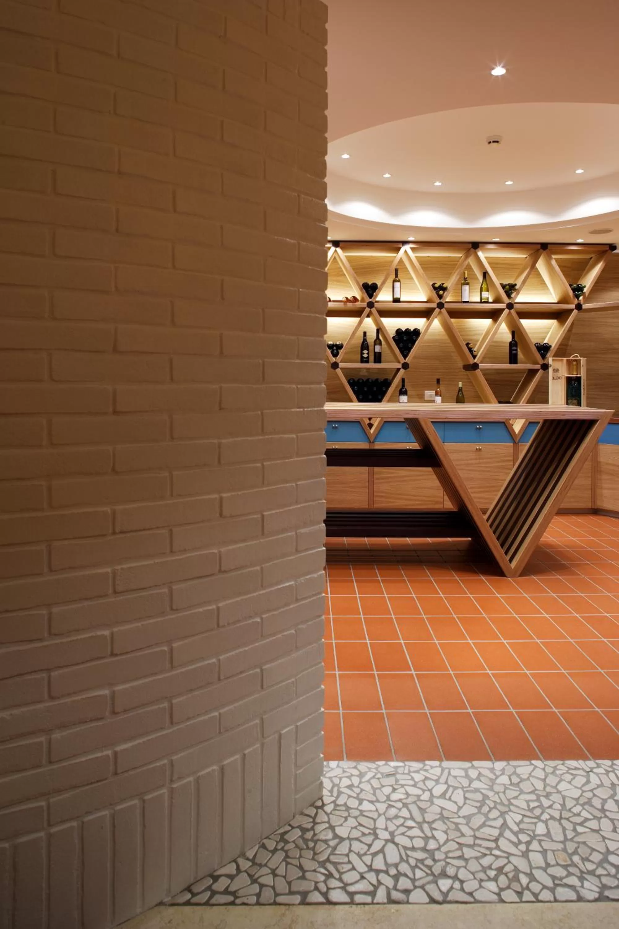 Restaurant/places to eat in Allegria