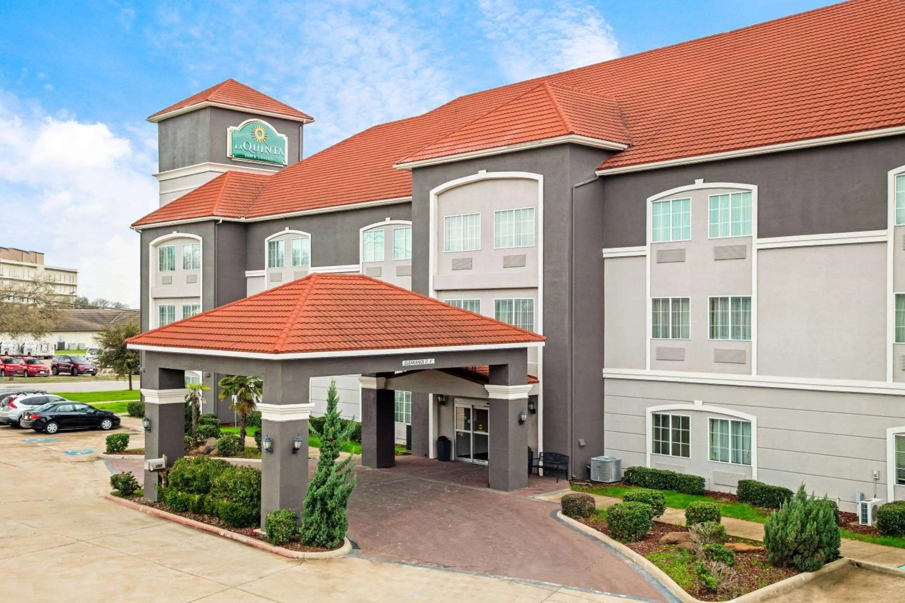 Property building in La Quinta by Wyndham Cleburne