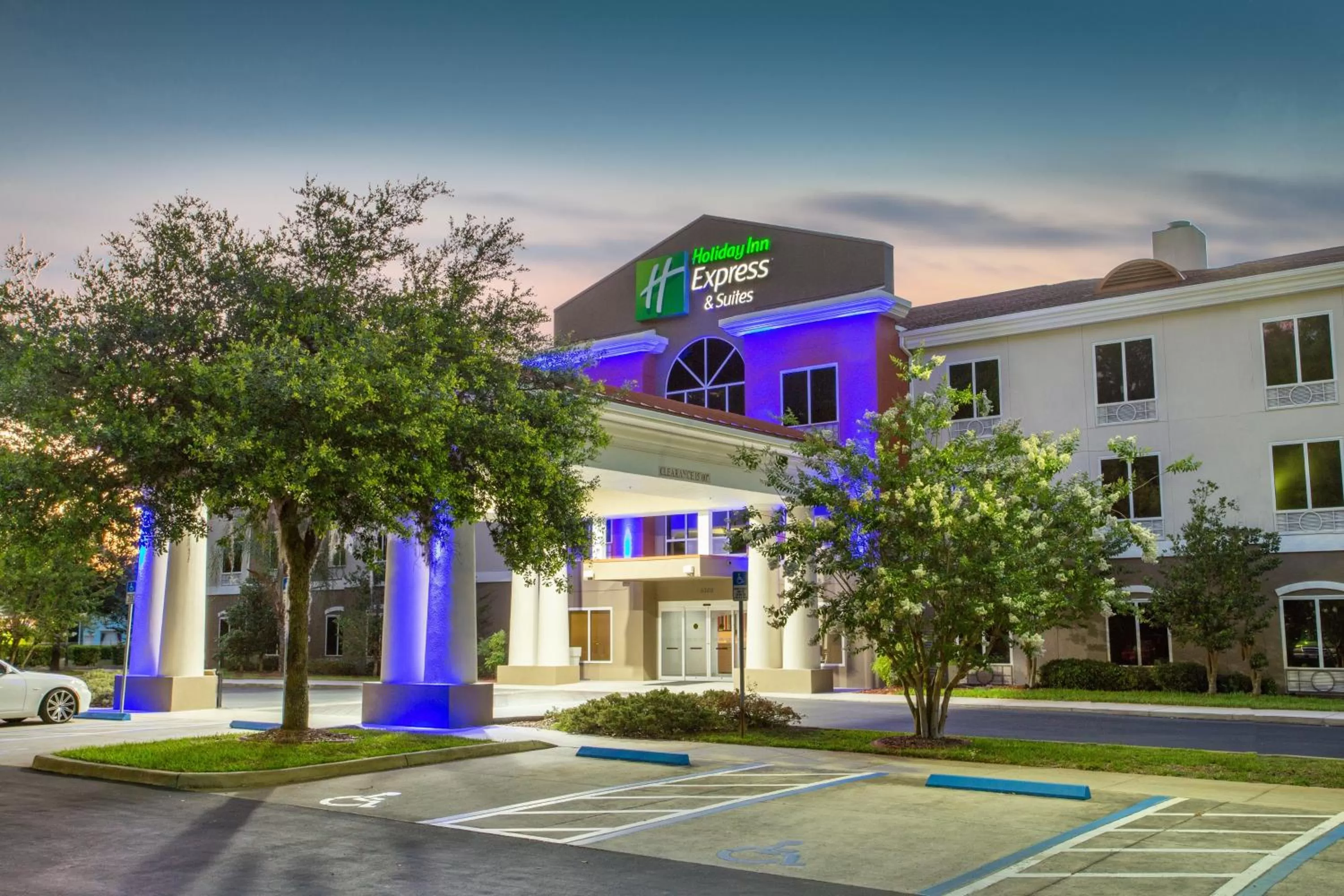 Property building in Holiday Inn Express Silver Springs - Ocala by IHG
