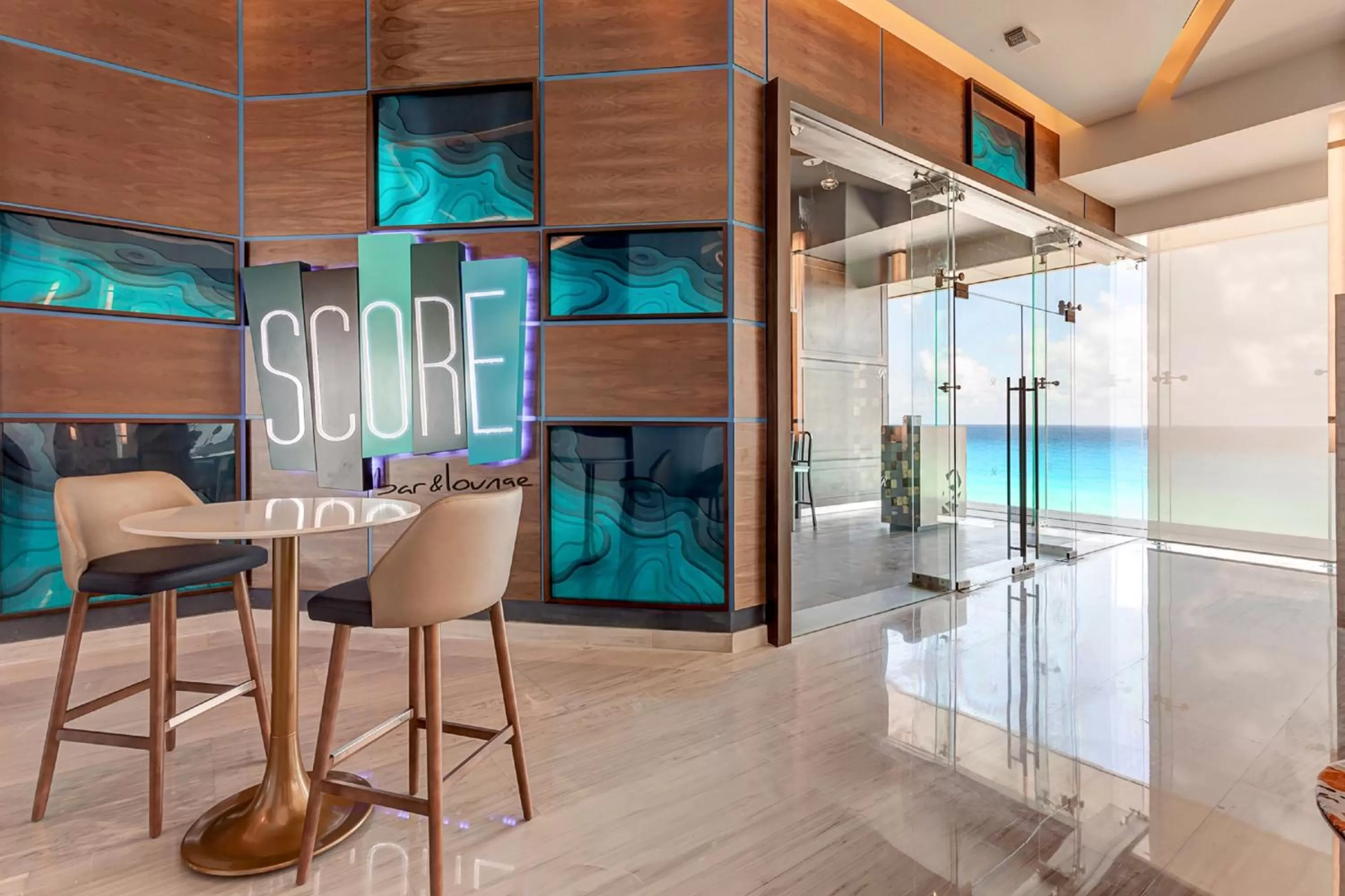 Lounge or bar in Royalton CHIC Cancun, An Autograph Collection All-Inclusive Resort - Adults Only