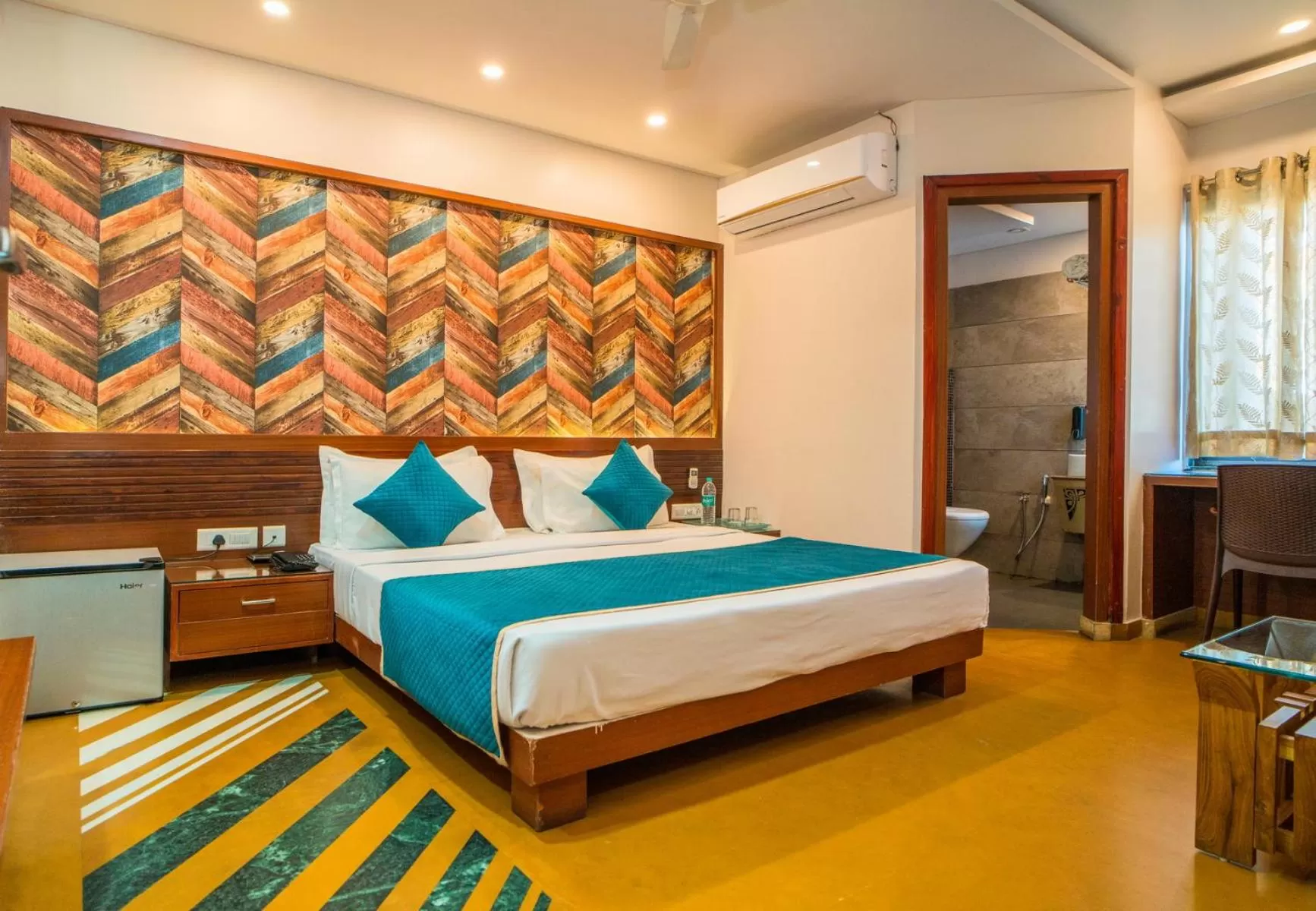 Bedroom, Bed in Uddhav Vilas A Family Hotel