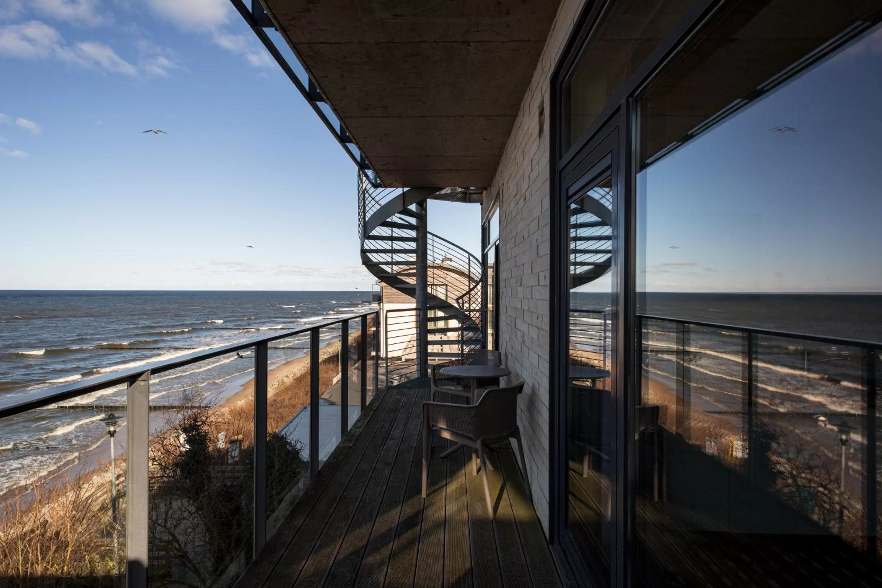 Sunrise in Boulevard Ustronie Morskie by Zdrojowa