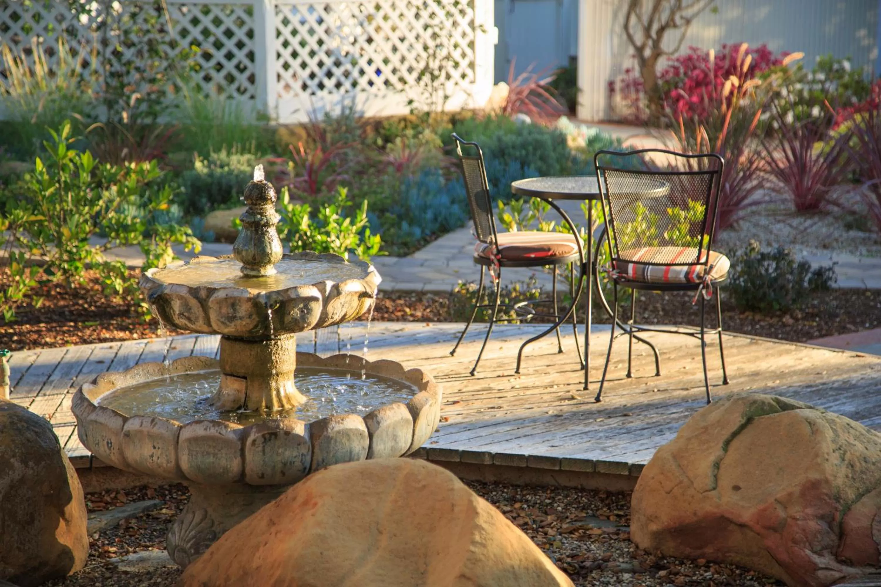 Garden in Cheshire Cat Inn & Cottages