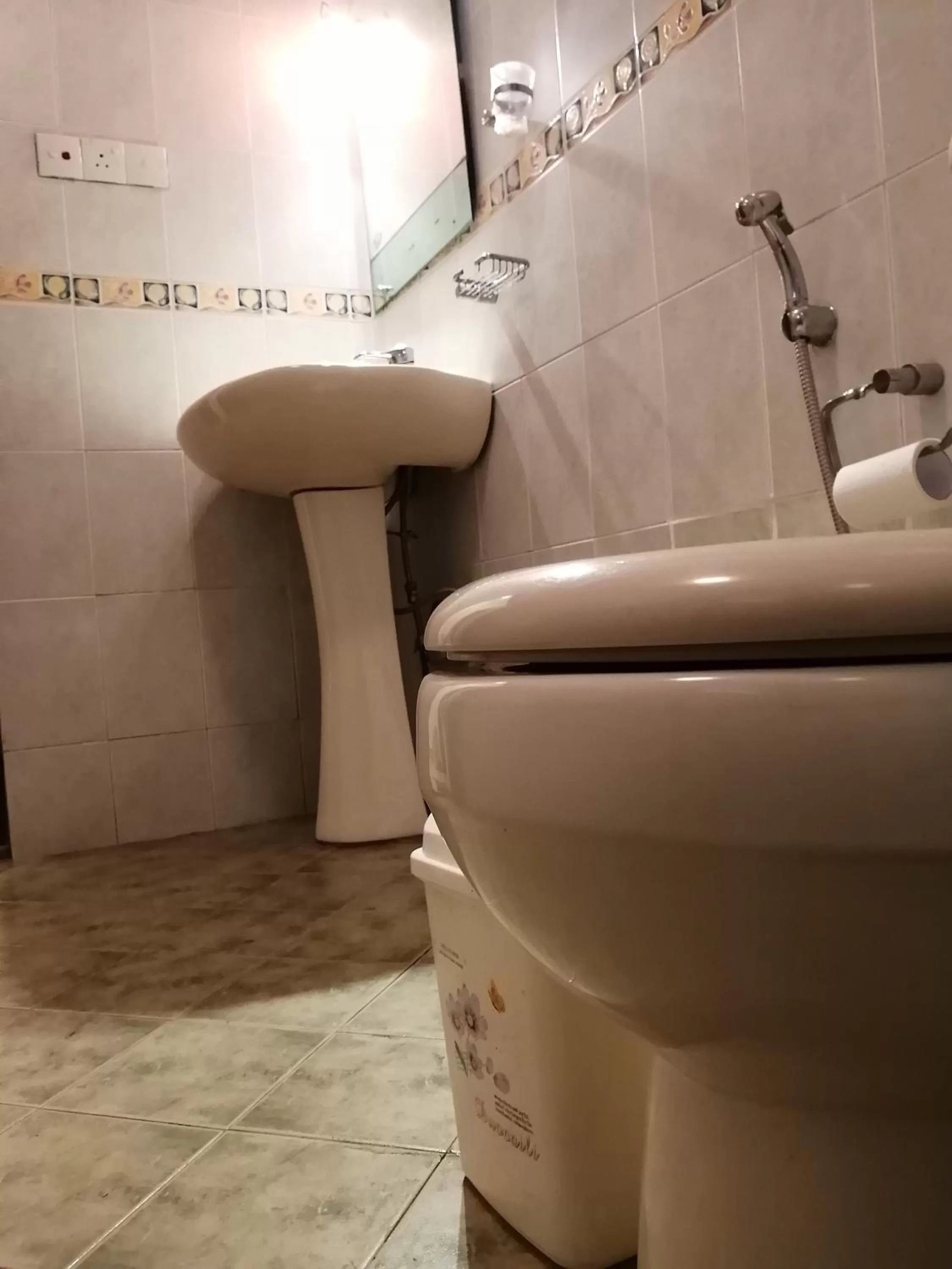 Kandy Highland Unique Hotel