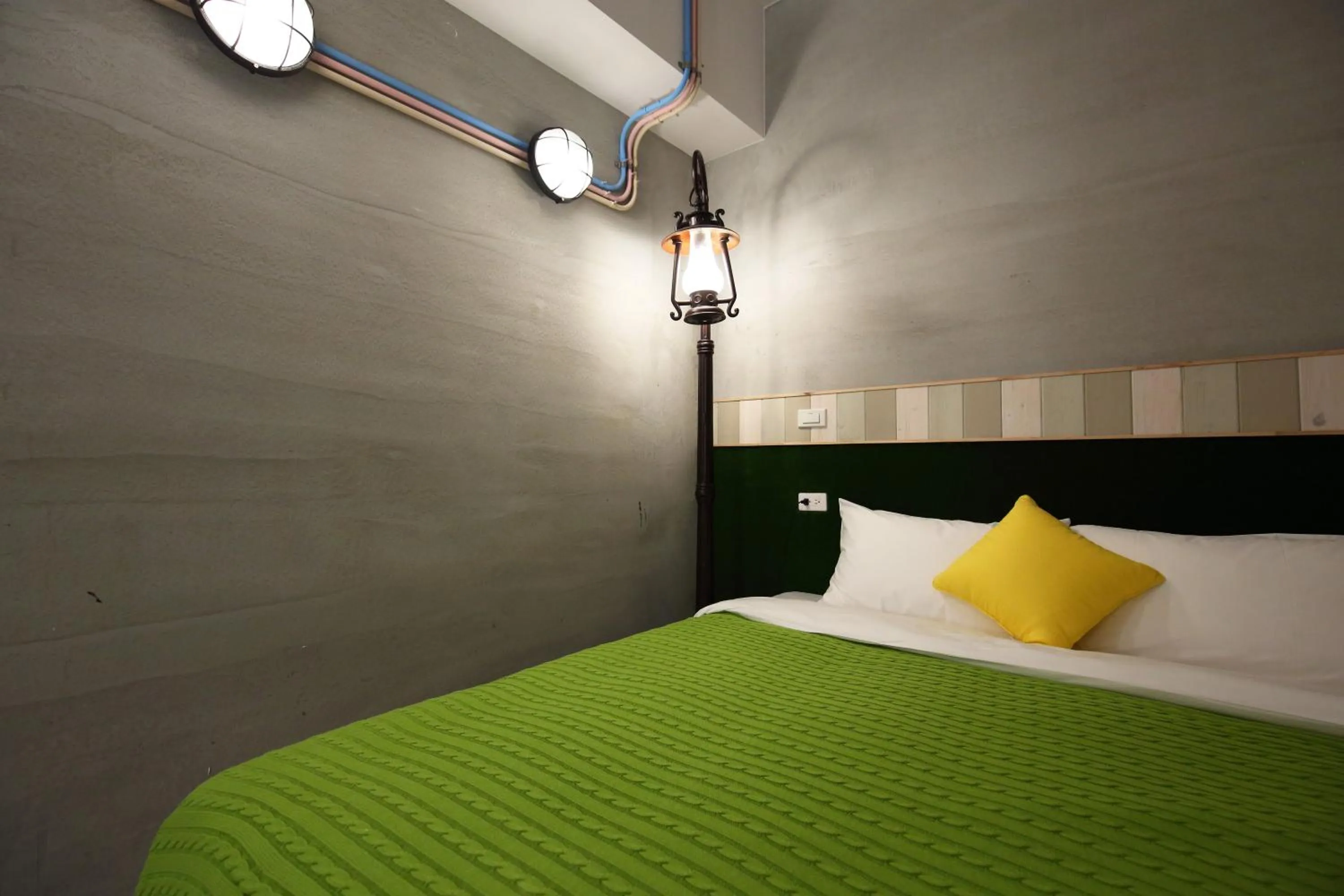 指南針民宿2178 & 工殿民宿2182