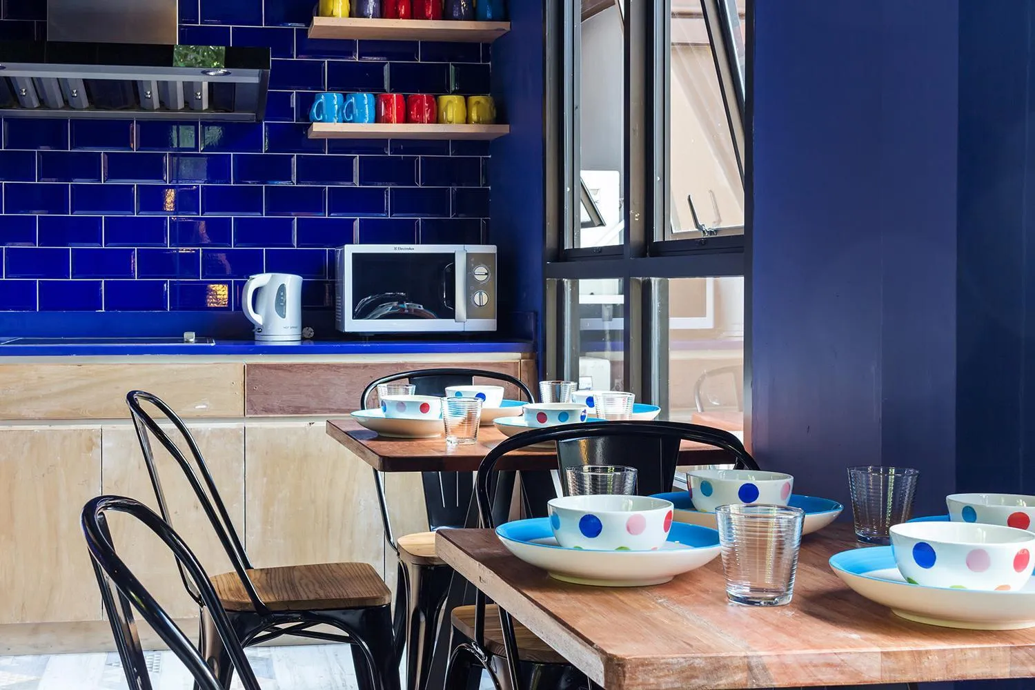 Communal kitchen in iSanook Hostel