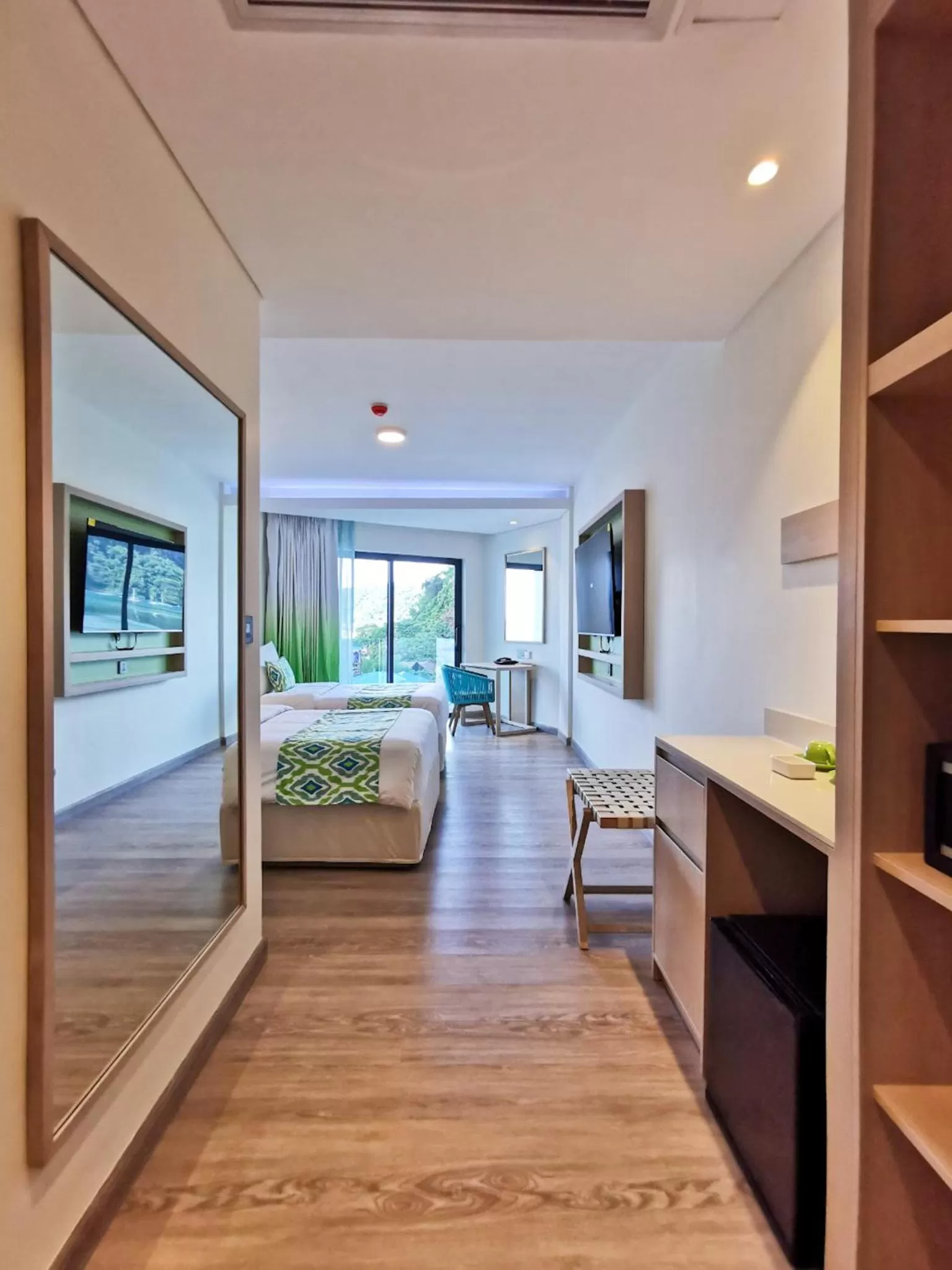 Bed in Lime Resort El Nido