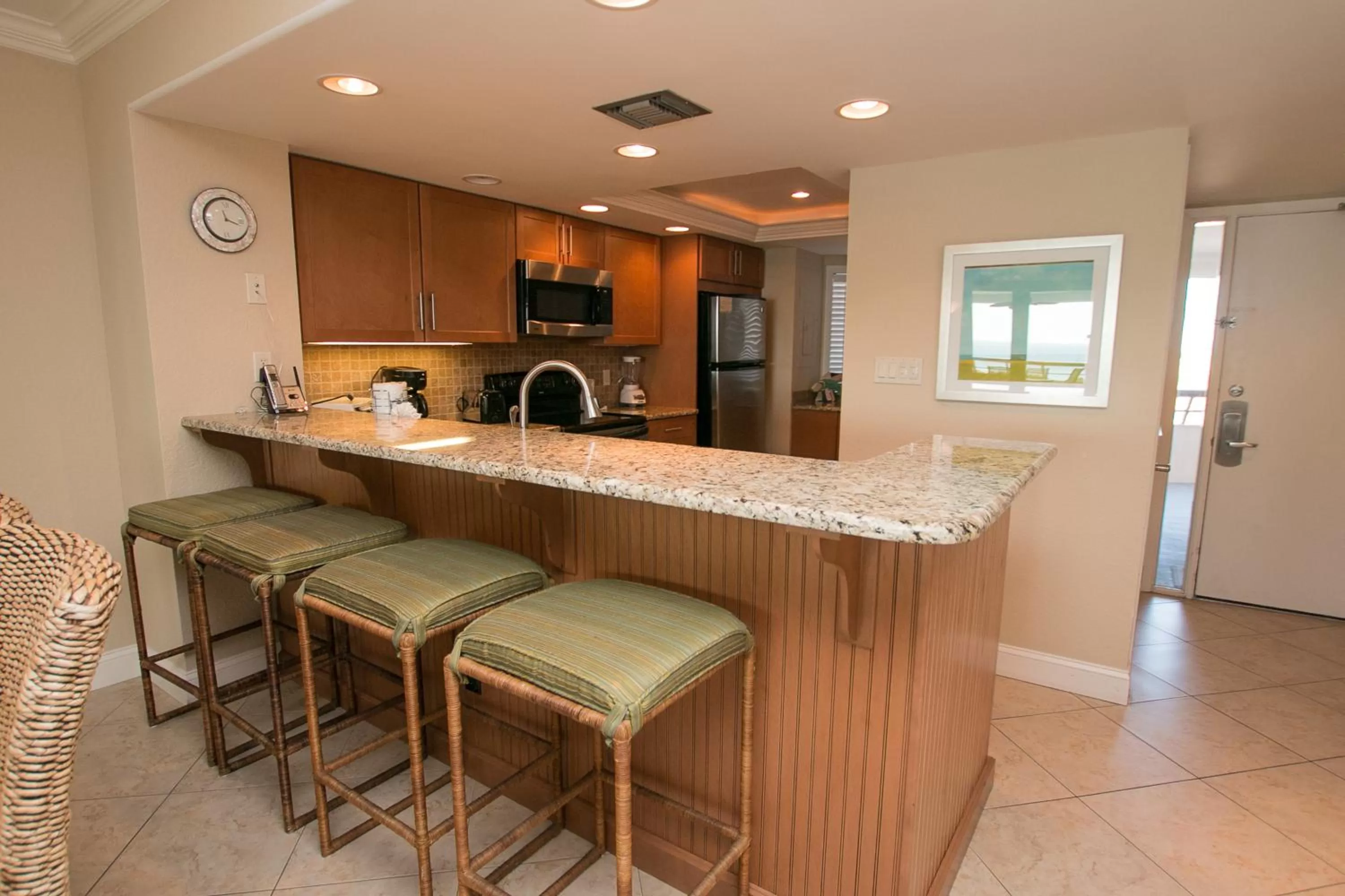 Kitchen/Kitchenette in Edgewater Beach Resort 602 Destin (Condo)